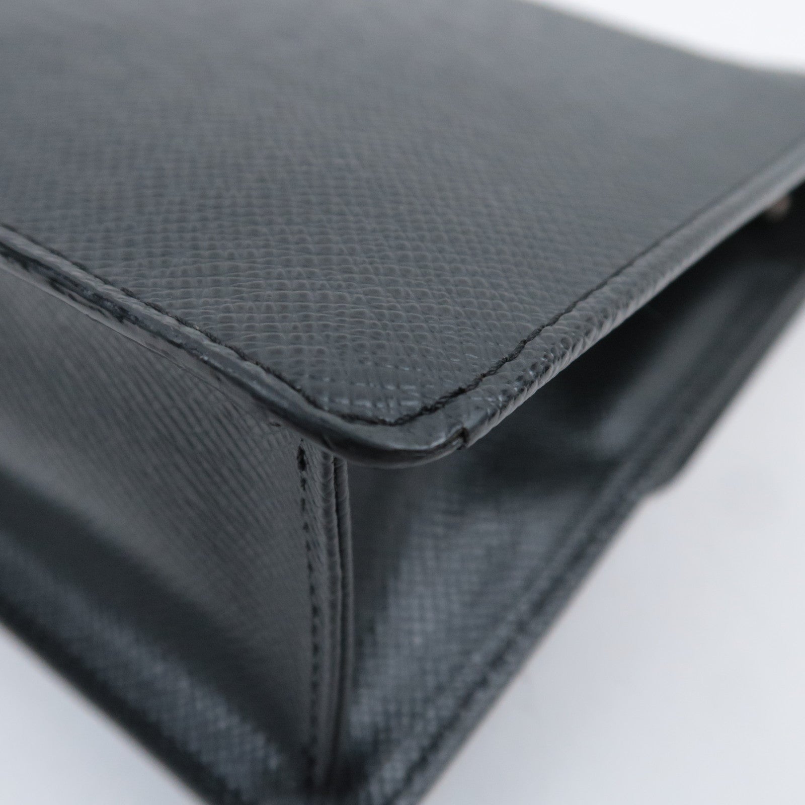 Louis Vuitton Taiga Selenga Clutch Bag Ardoise M30782