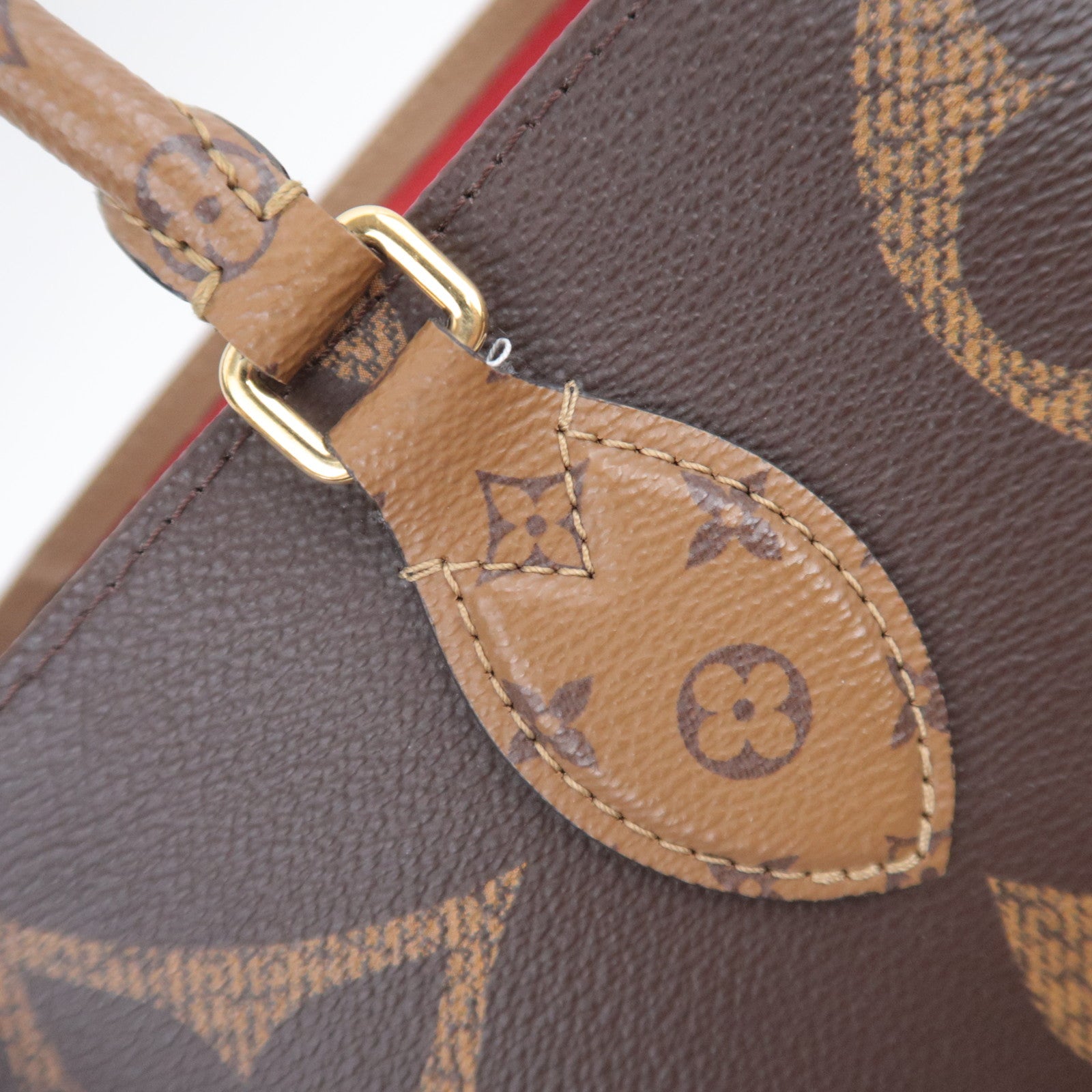 Louis Vuitton Monogram Giant Reverse OnTheGo MM M45321
