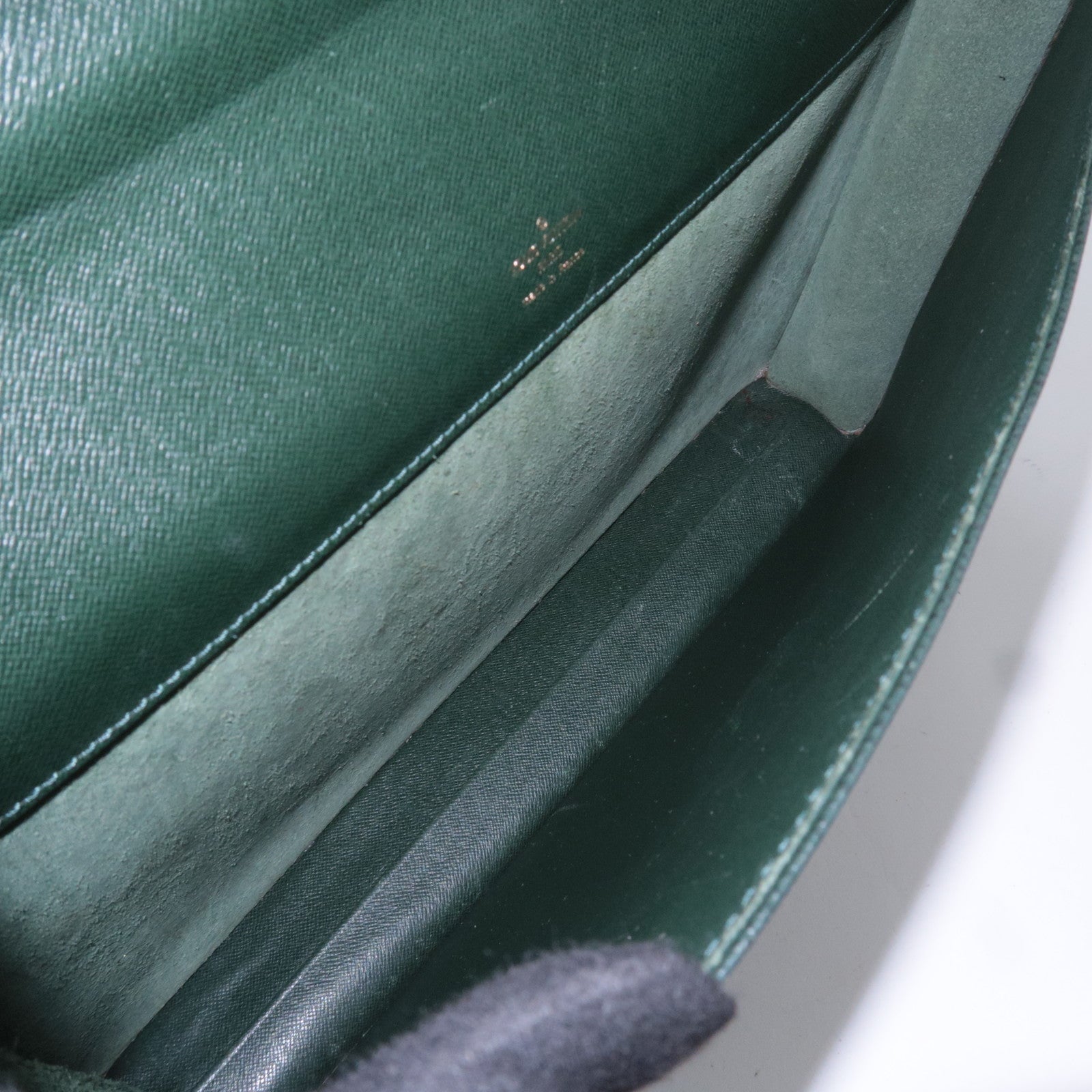 Louis Vuitton Taiga Serviette Clad Briefcase Epicea M30074