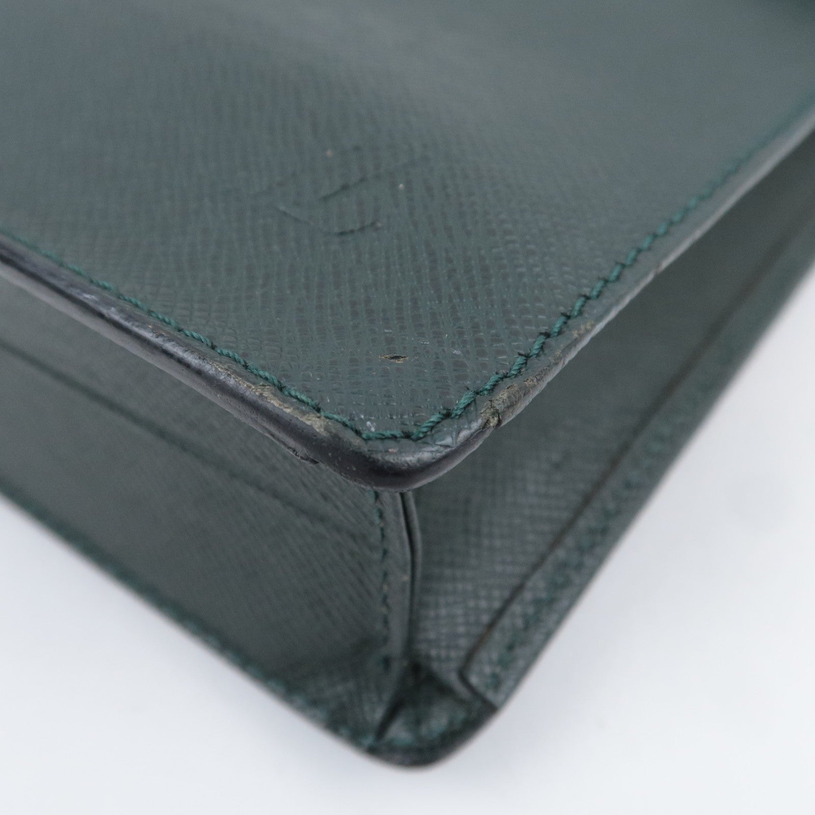 Louis Vuitton Taiga Serviette Clad Briefcase Epicea M30074