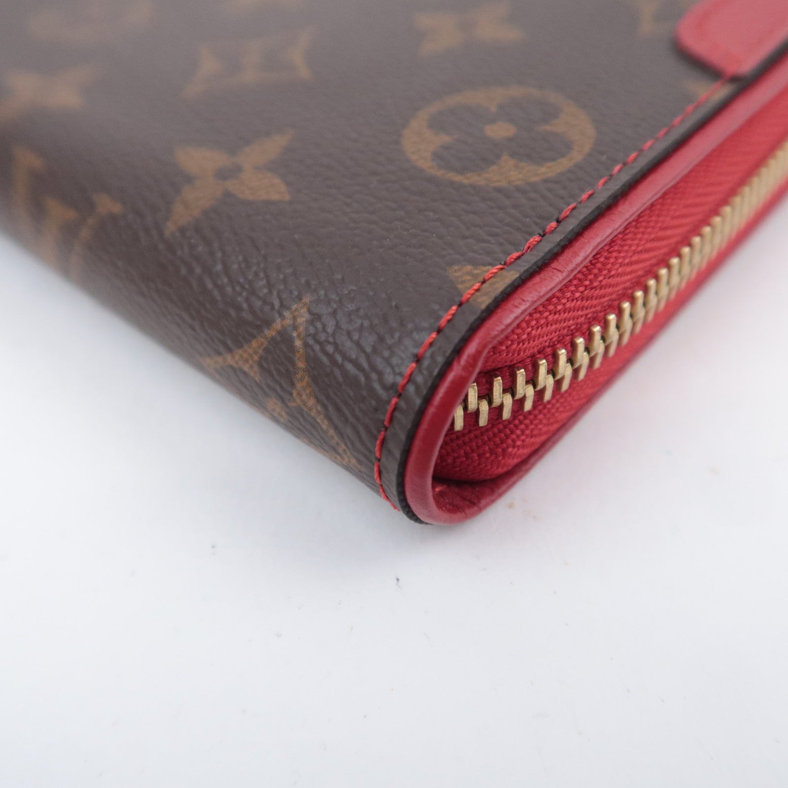 Louis Vuitton Monogram Retiro Zippy Wallet Cerise M61854