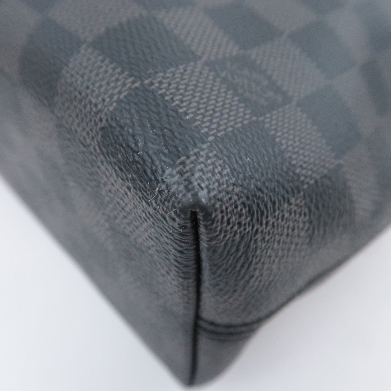 Louis Vuitton Damier Graphite Mick MM NM Shoulder Bag N40004