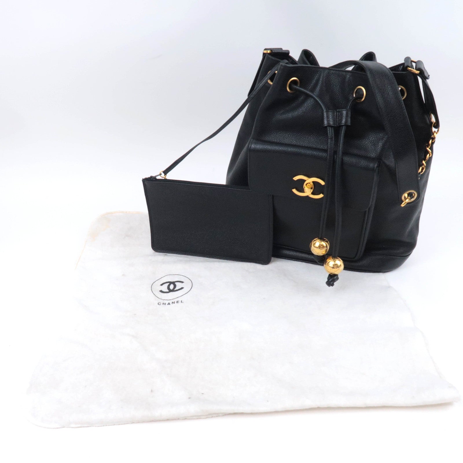 CHANEL Vintage Caviarskin Drawstring Shoulder Bag Black