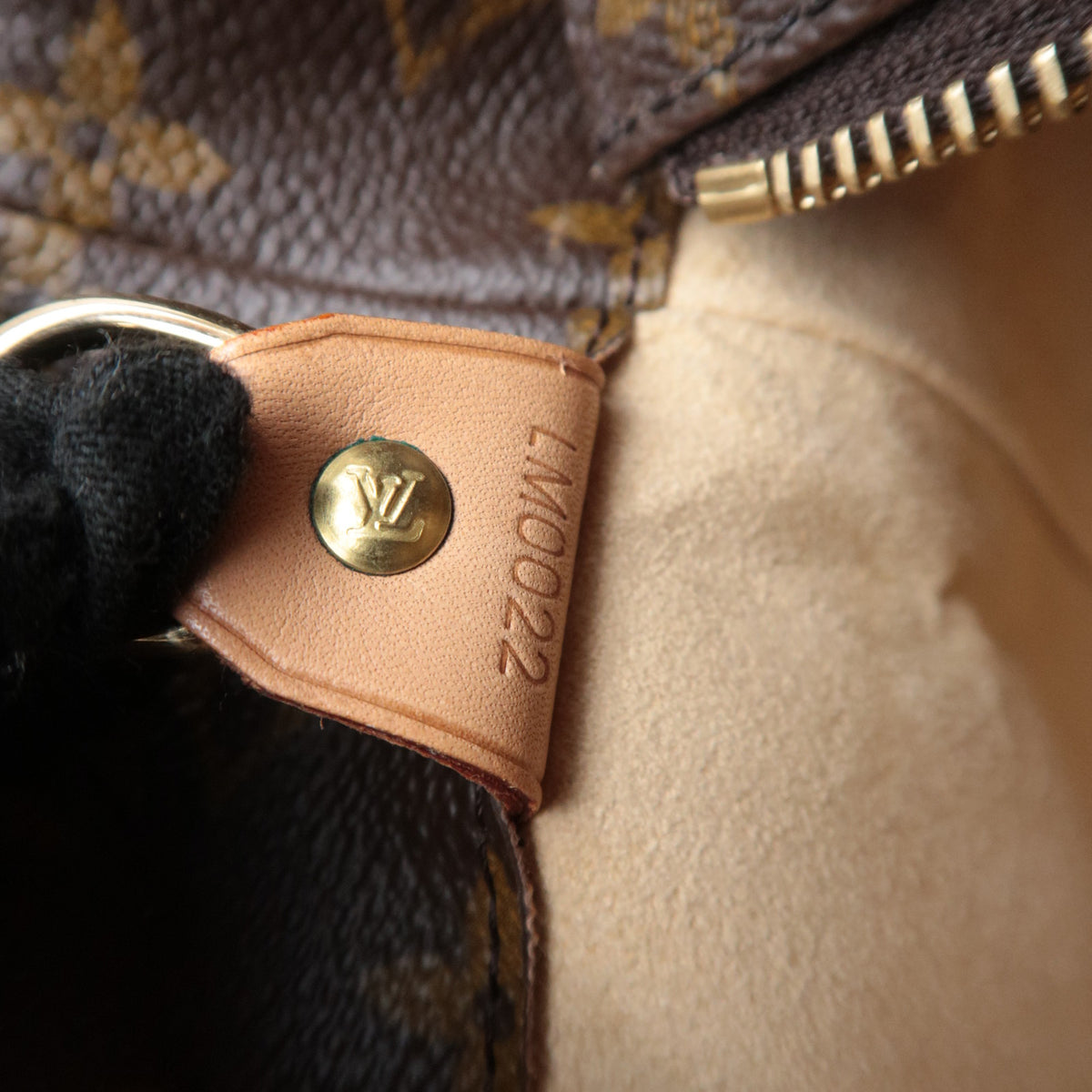 Louis Vuitton Monogram Luco Tote Bag M51155