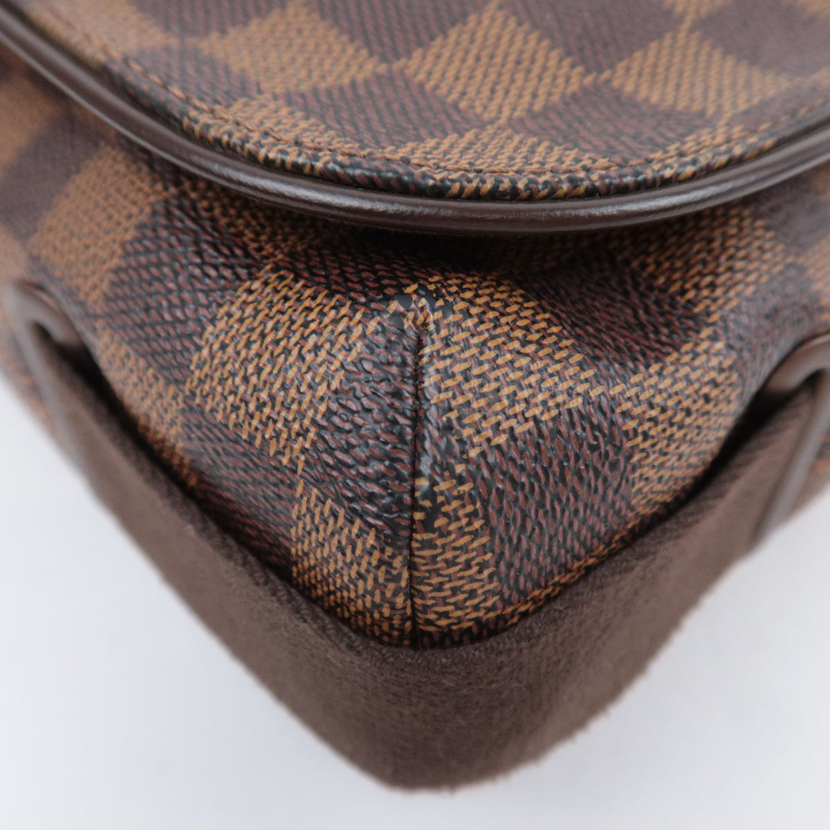 Louis Vuitton Damier Brooklyn MM Crossbody Bag N51211