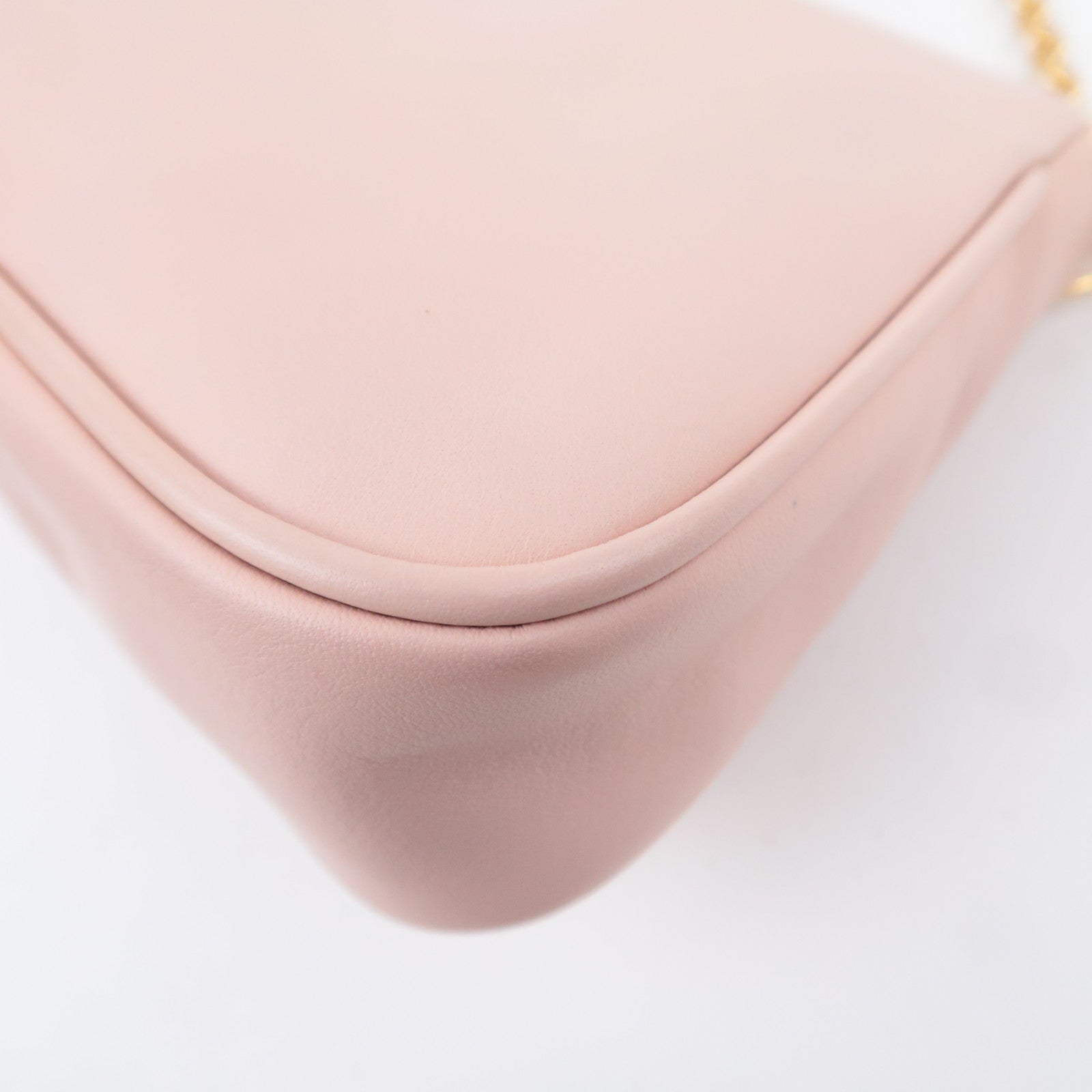 FENDI Leather Chain Shoulder Bag Pink 8M0276