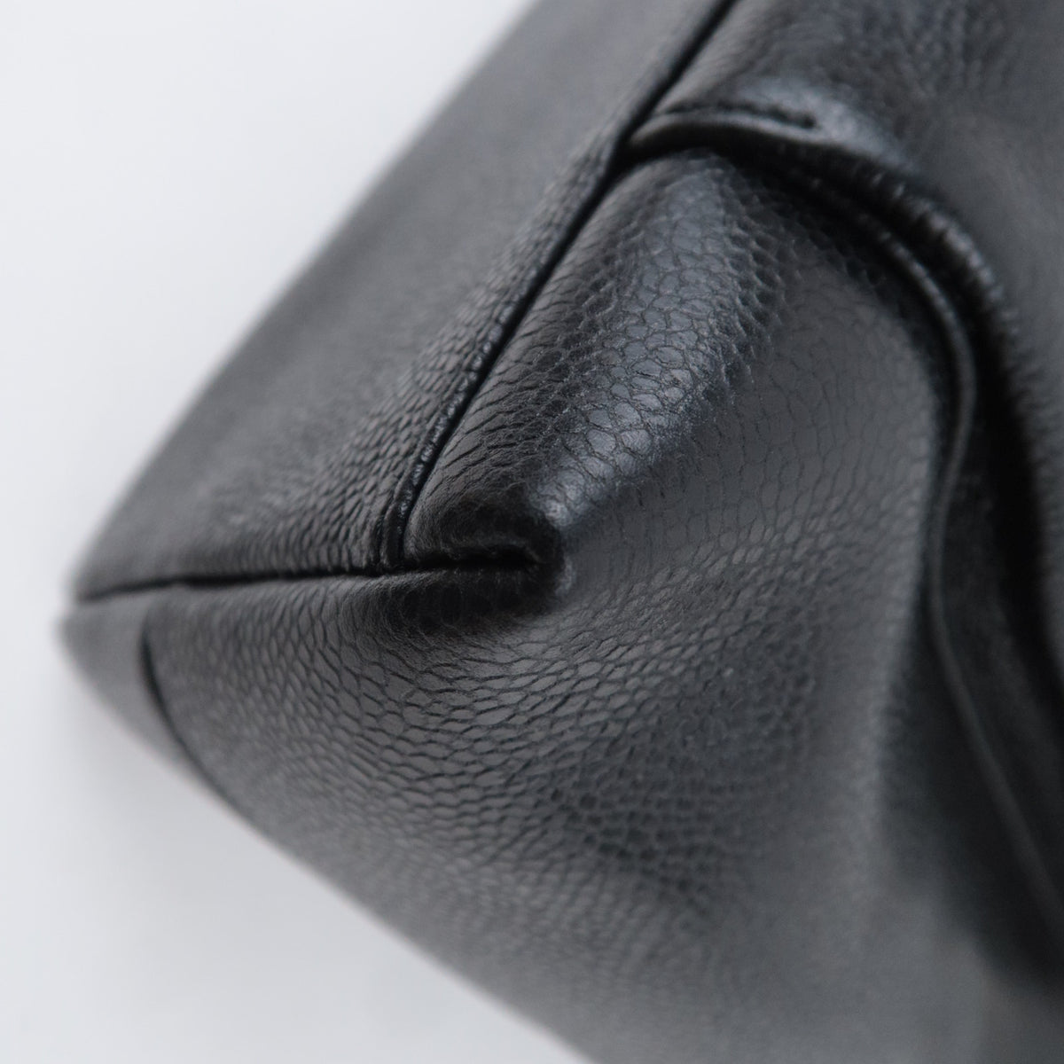CHANEL Chain Tote Bag Caviarskin Black