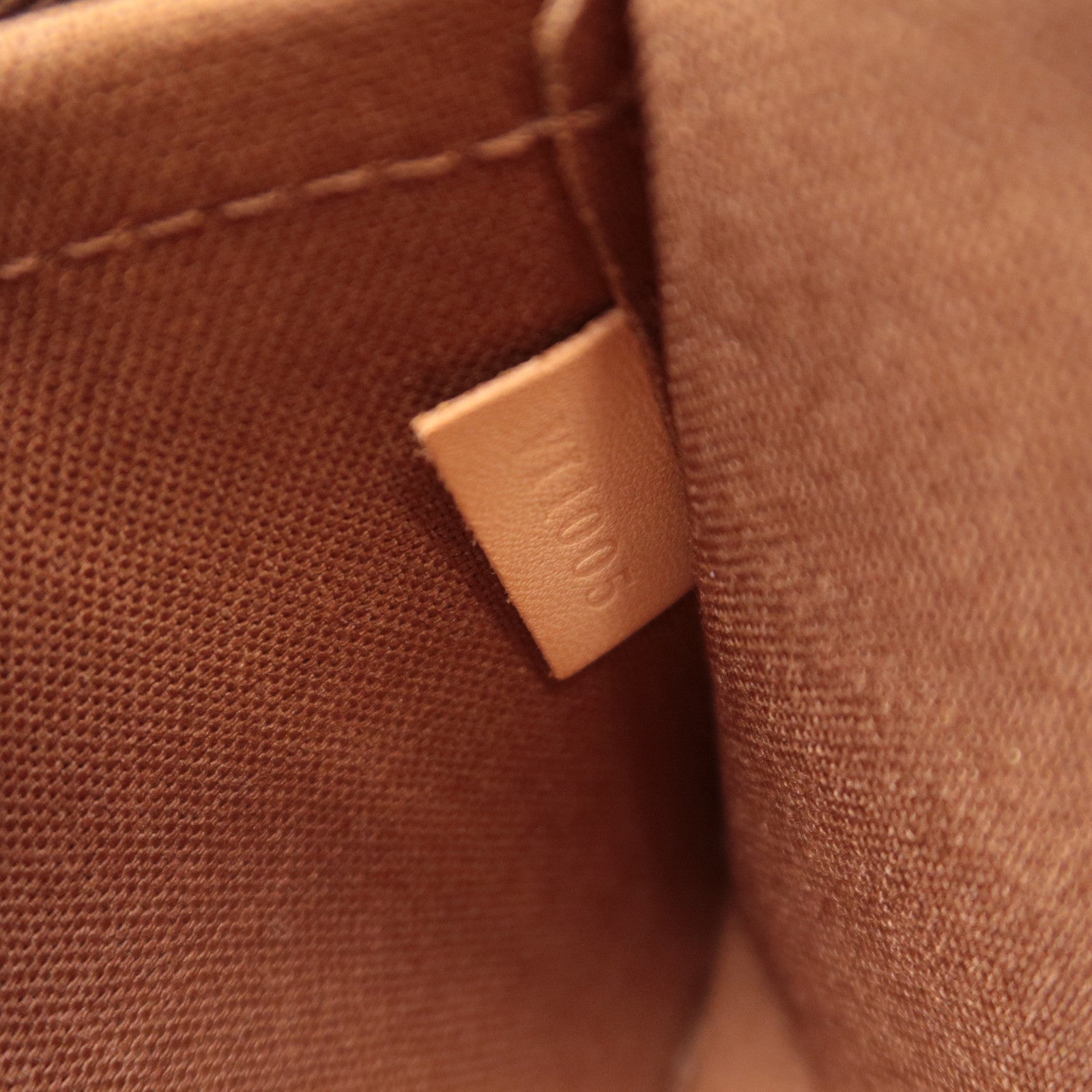 Louis Vuitton Monogram Popincourt Handbag M40009