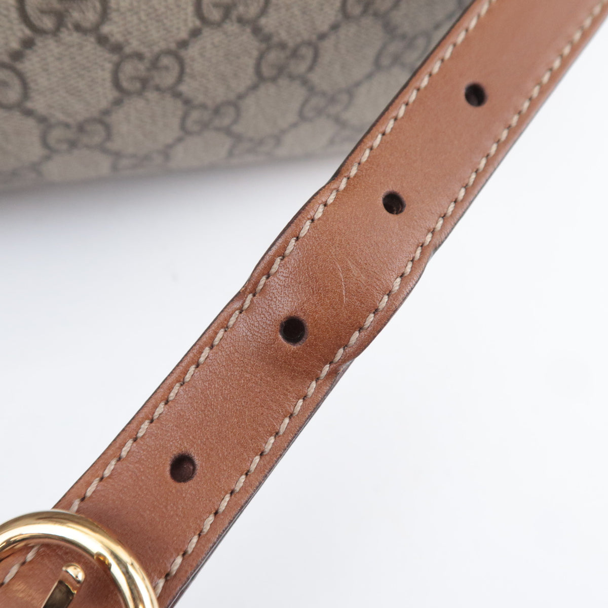 GUCCI GG Supreme Boston Bag Beige