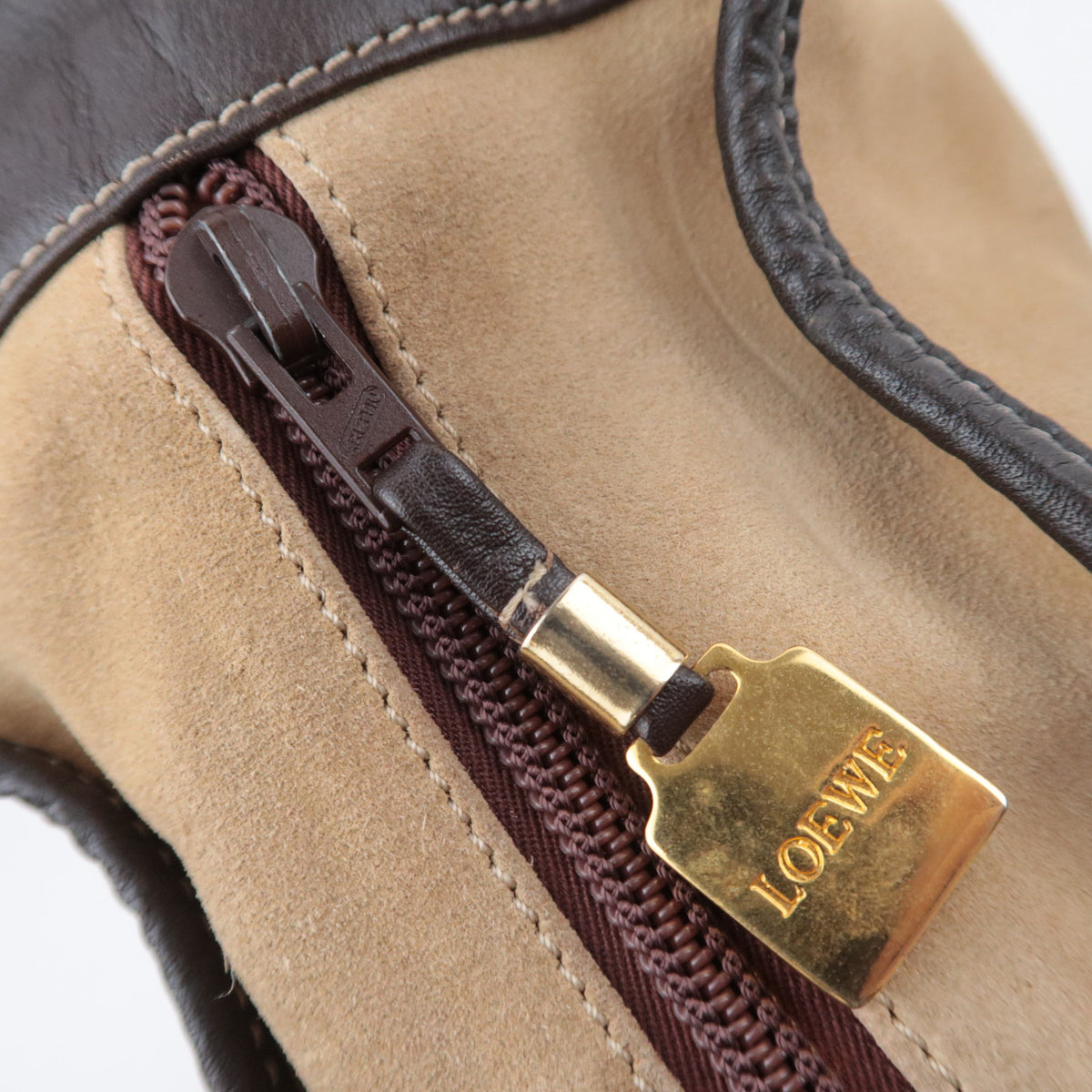 LOEWE Amazona 32 Suede Handbag Beige