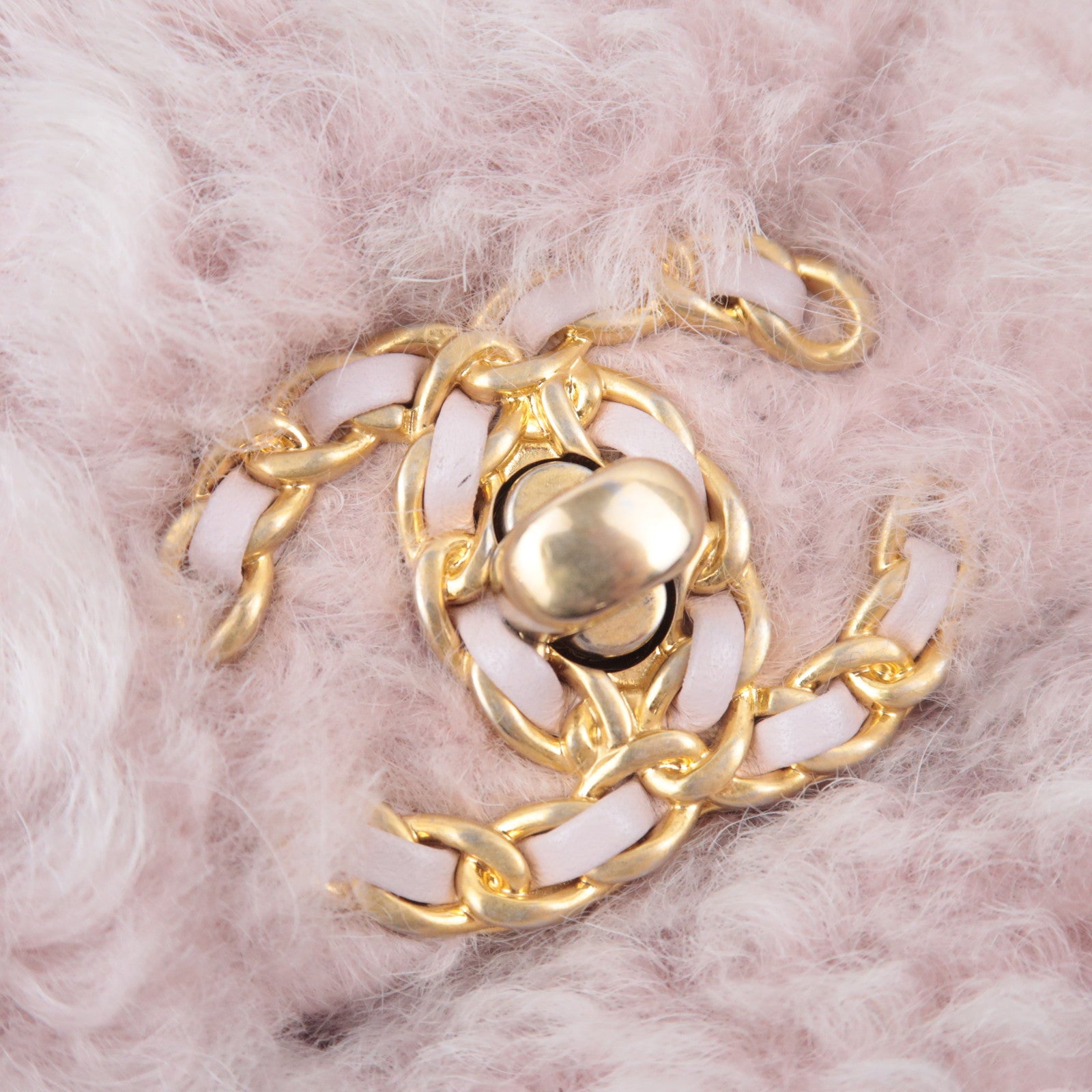 CHANEL 19 Dixneuf 2Way Fur Chain Shoulder Bag Pink