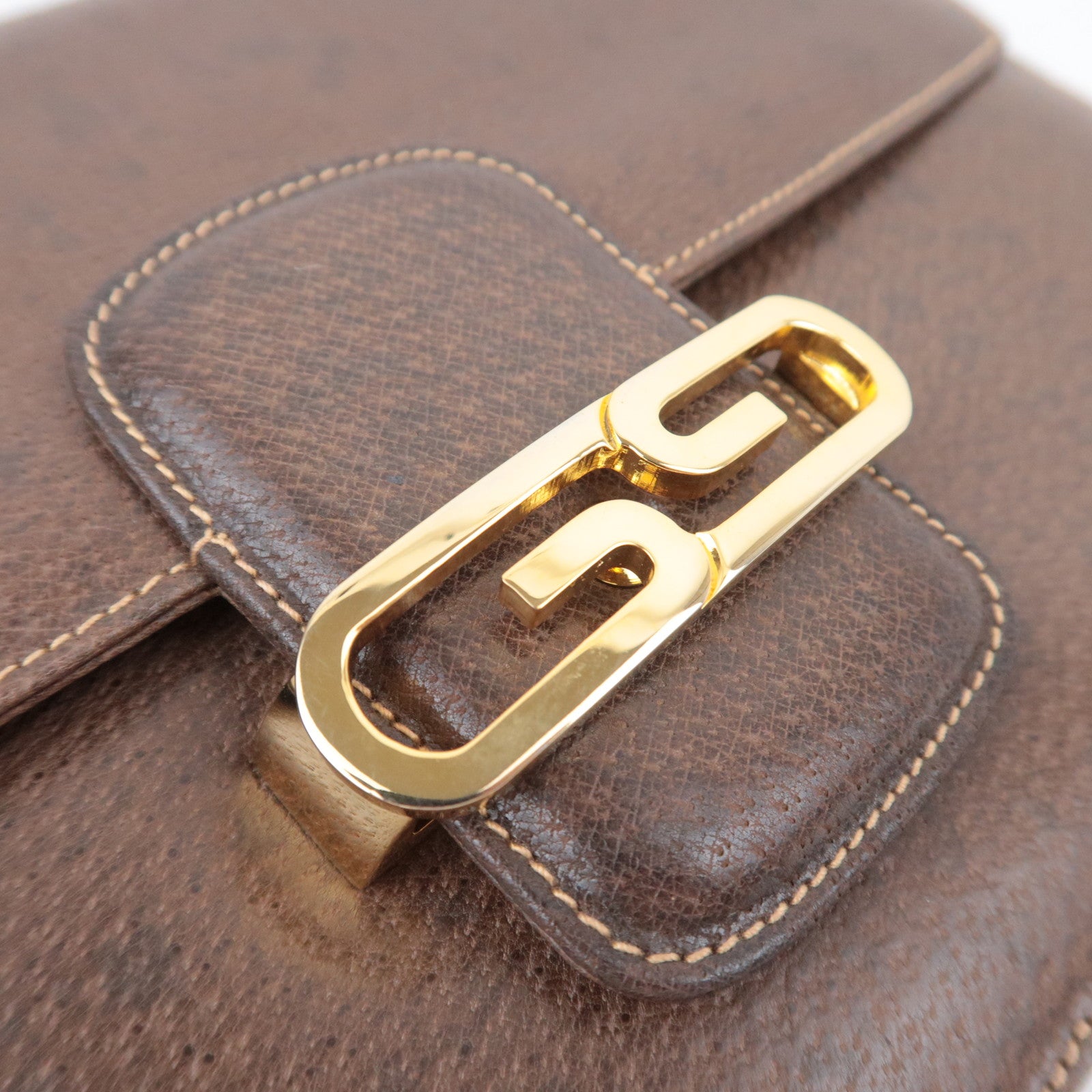 GUCCI Old Gucci GG Logo Buckle Leather Shoulder Bag