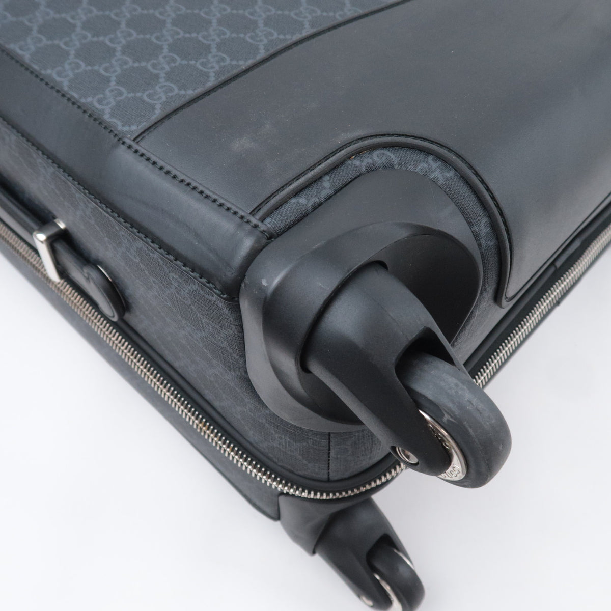 GUCCI GG Supreme Luggage Case Black 474356