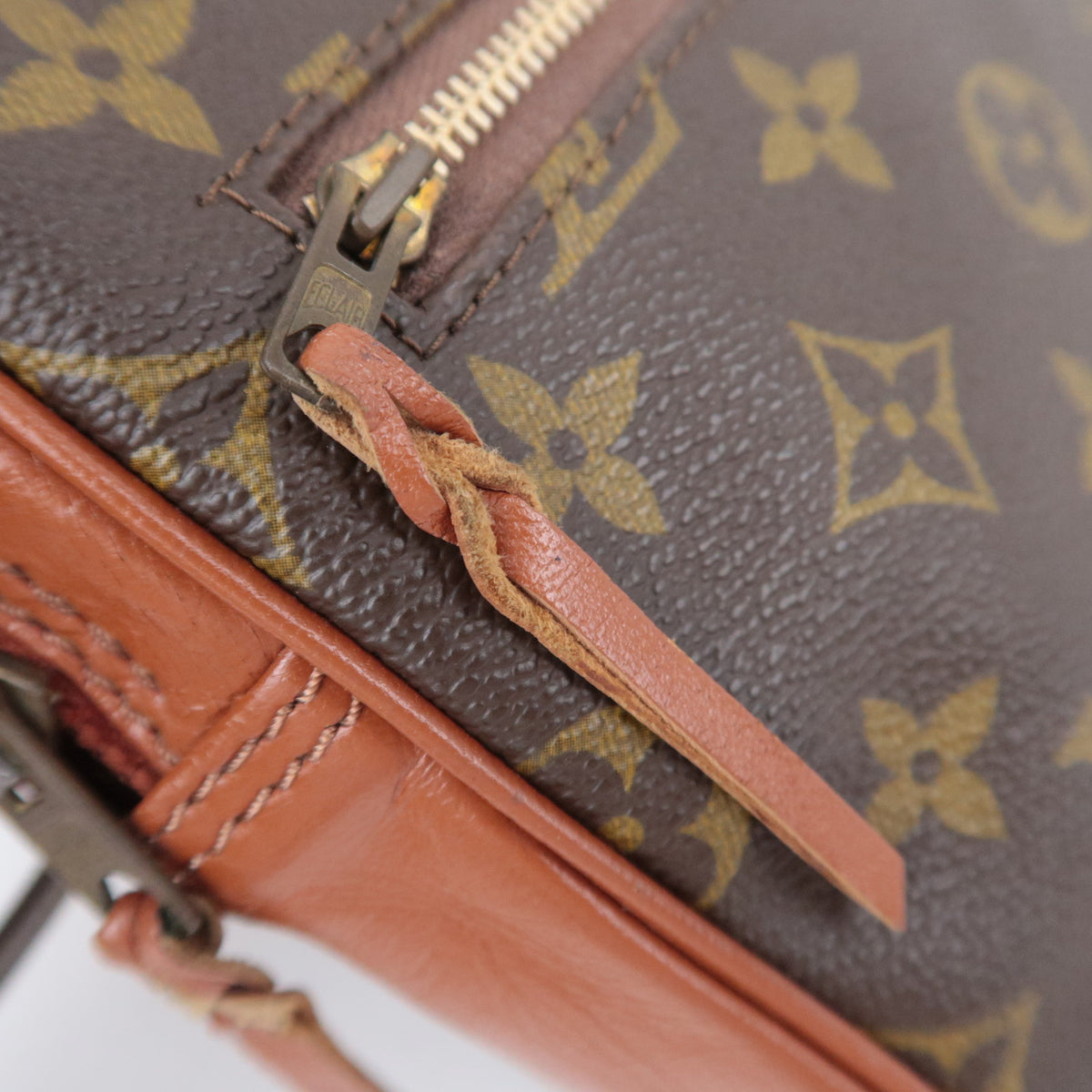 Louis Vuitton Monogram Vintage Shoulder Bag