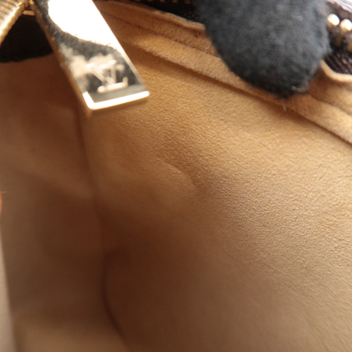 Louis Vuitton Monogram Looping MM Bag M51146