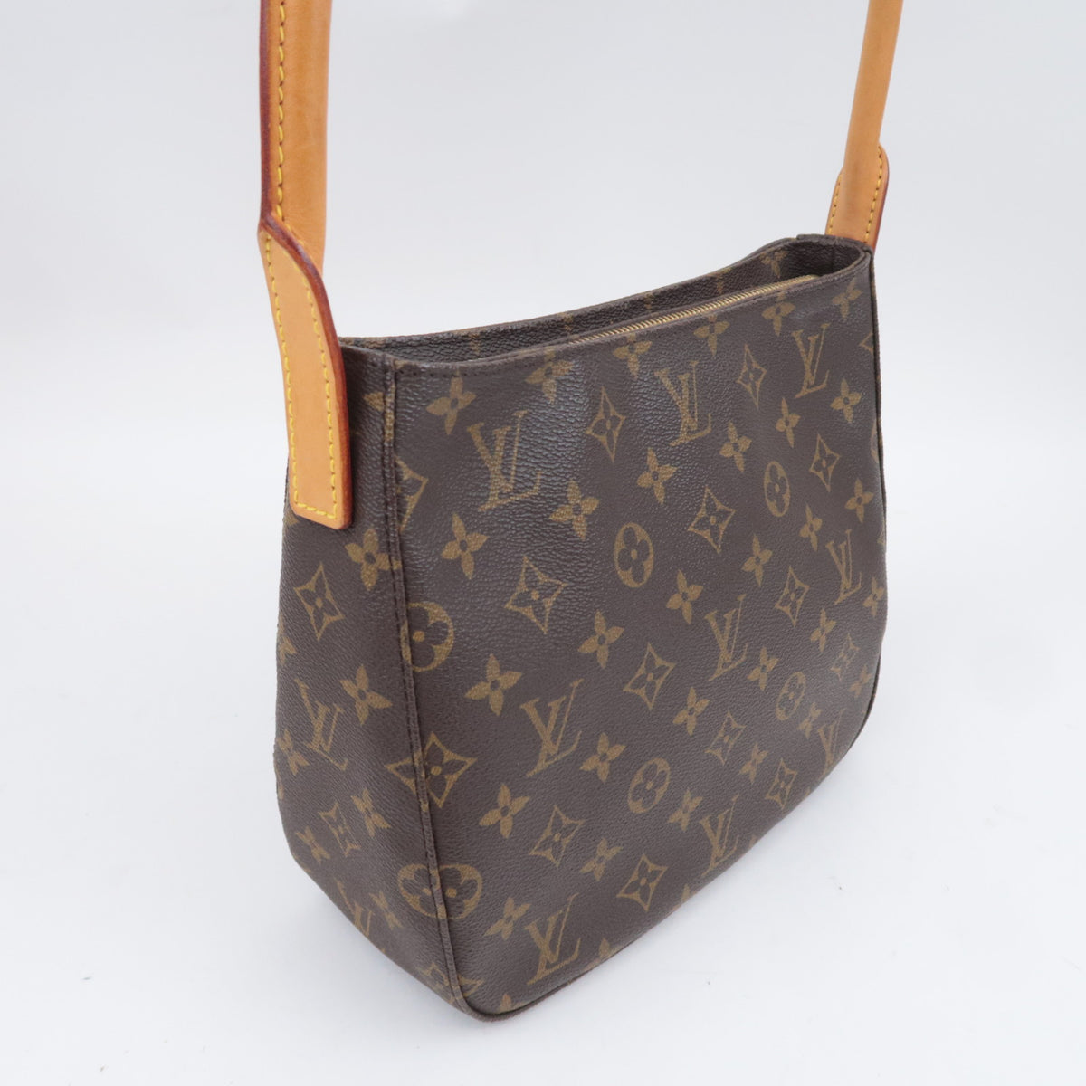 Louis Vuitton Monogram Looping MM Bag M51146