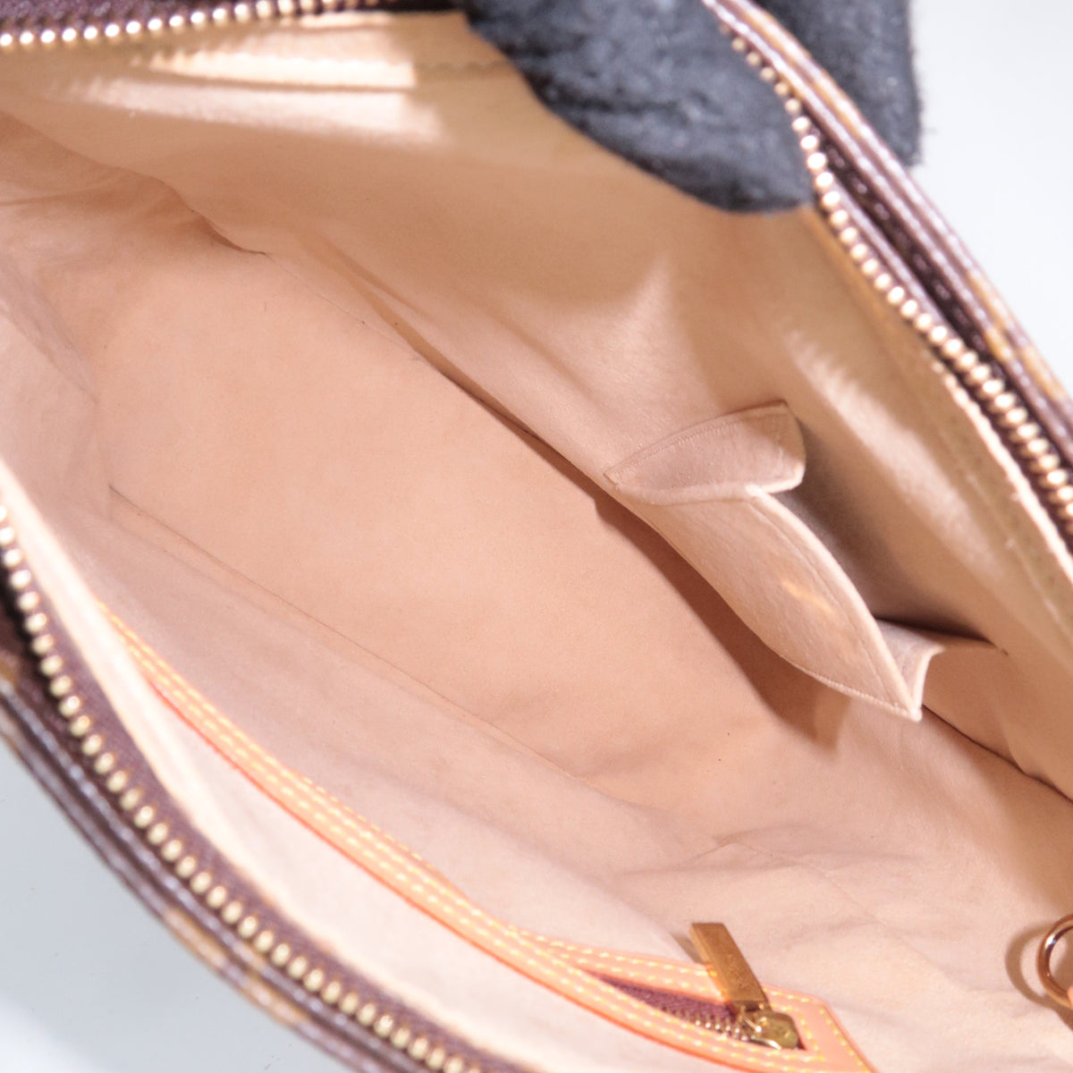 Louis Vuitton Monogram Looping GM Bag M51145