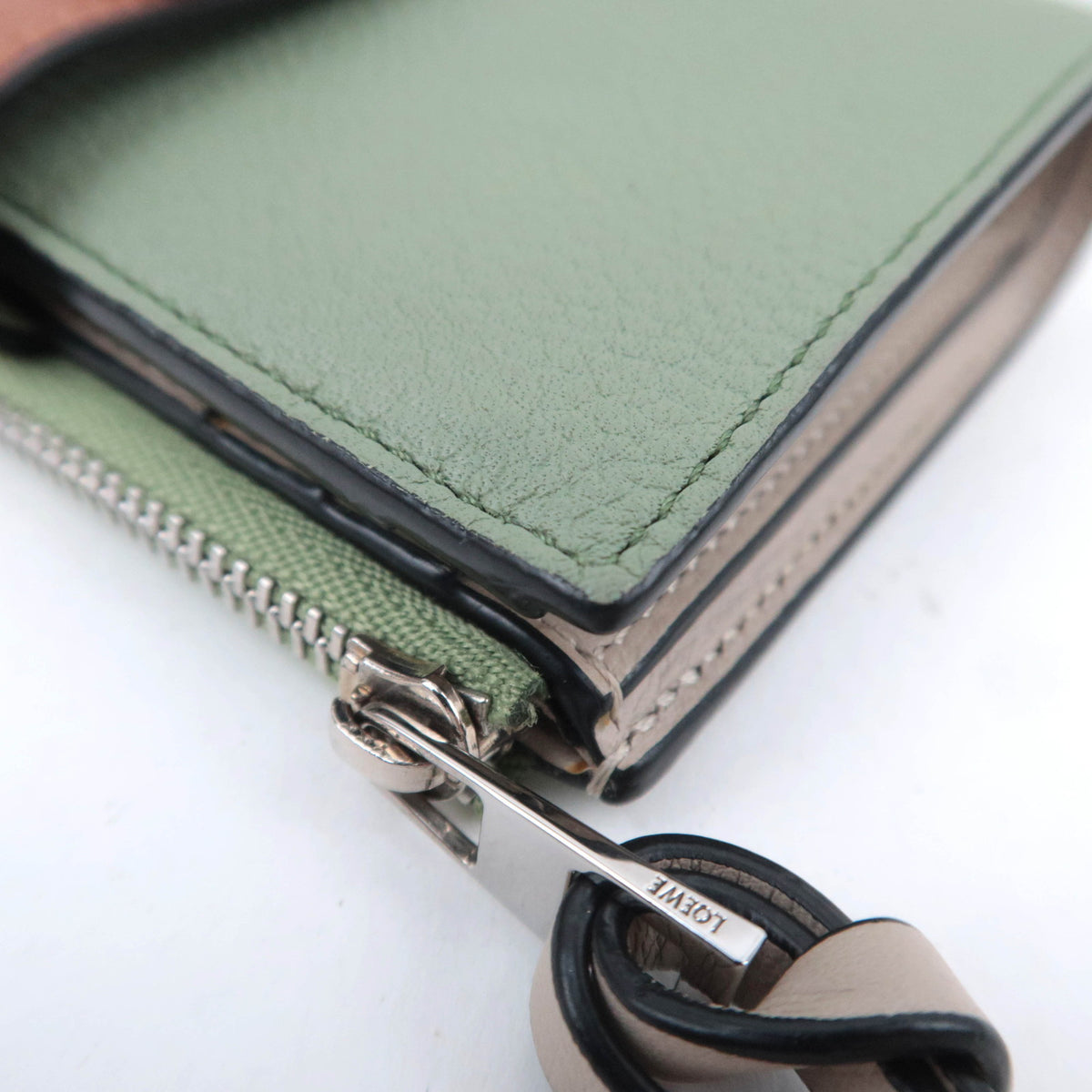 LOEWE Slim Zip Leather Compact Wallet