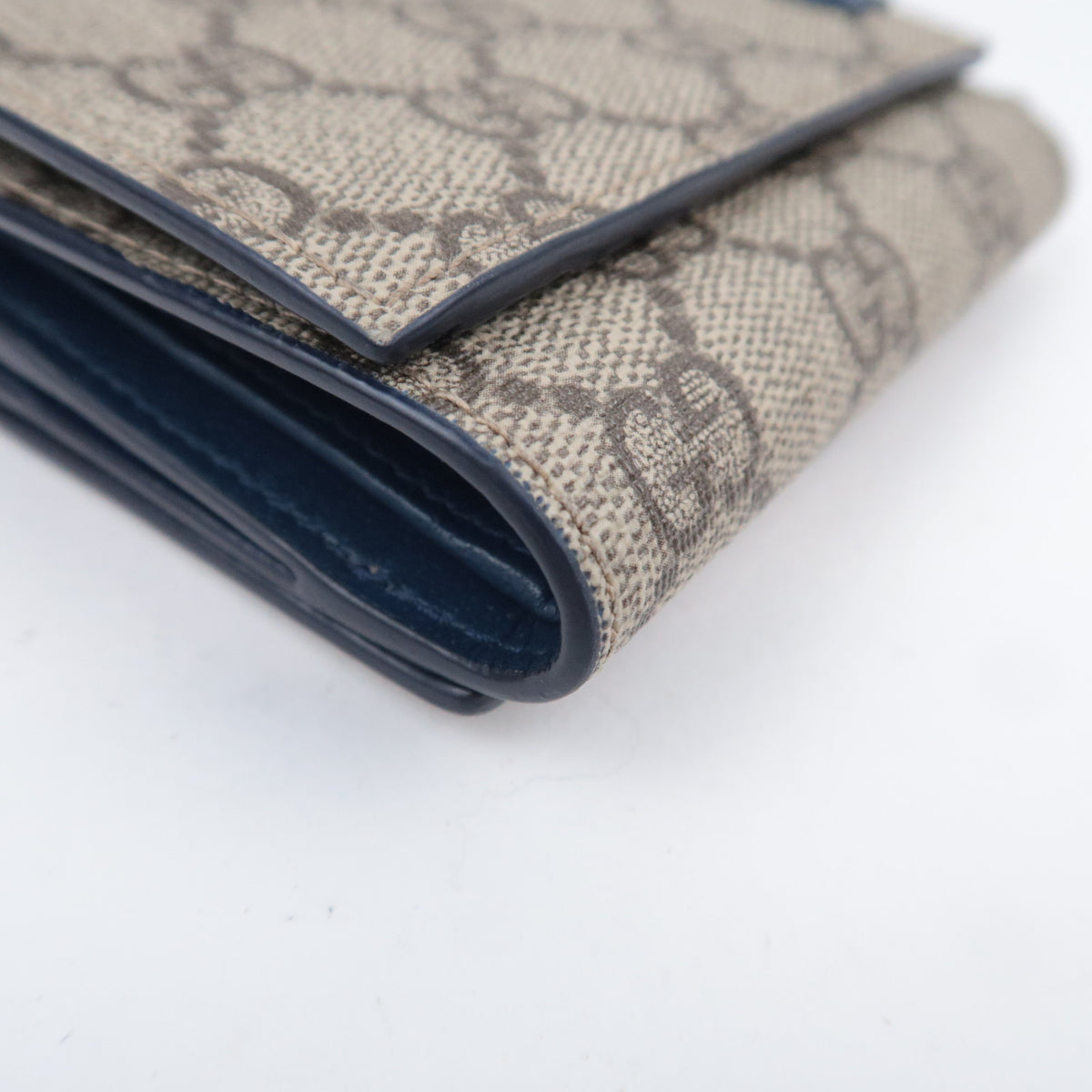 GUCCI GG Suprem Wallet Brown 769225