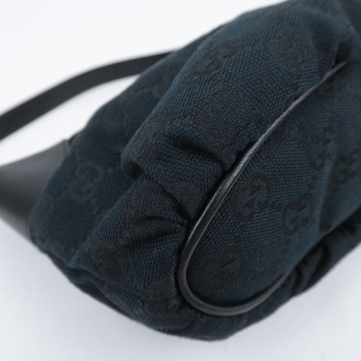 GUCCI Sherry GG Canvas Small Handbag Black 224093
