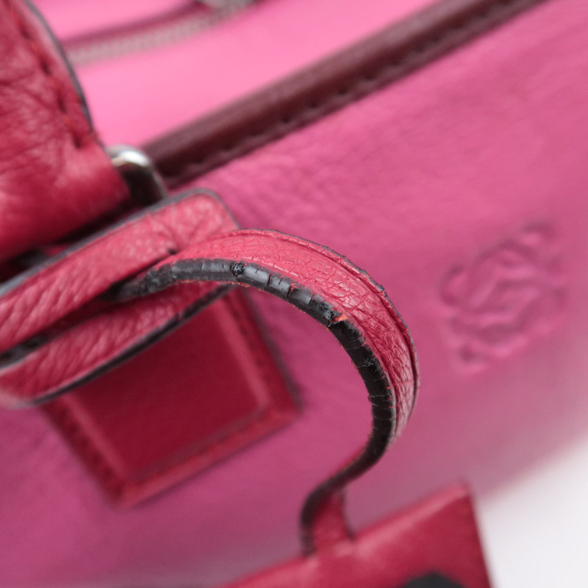LOEWE Amazona 28 Handbag Leather Pink