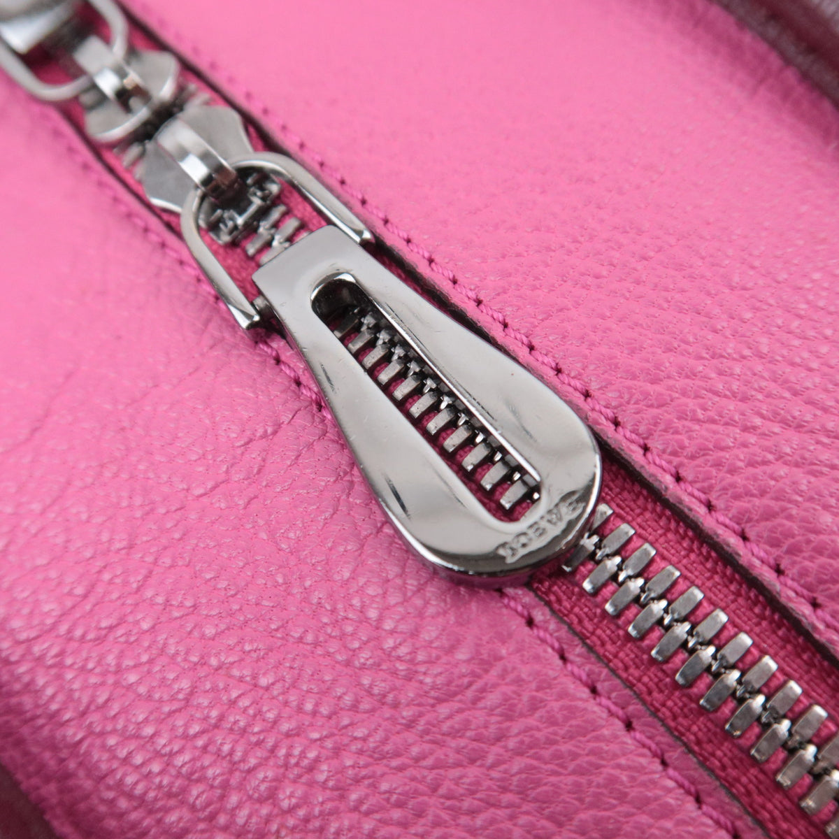 LOEWE Amazona 28 Handbag Leather Pink
