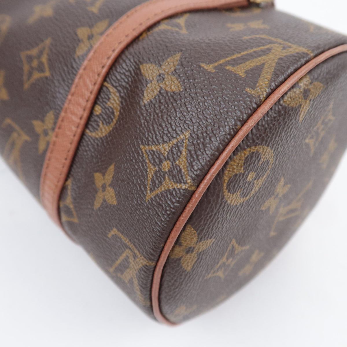 Louis Vuitton Monogram Papillon 26 Old Model M51366