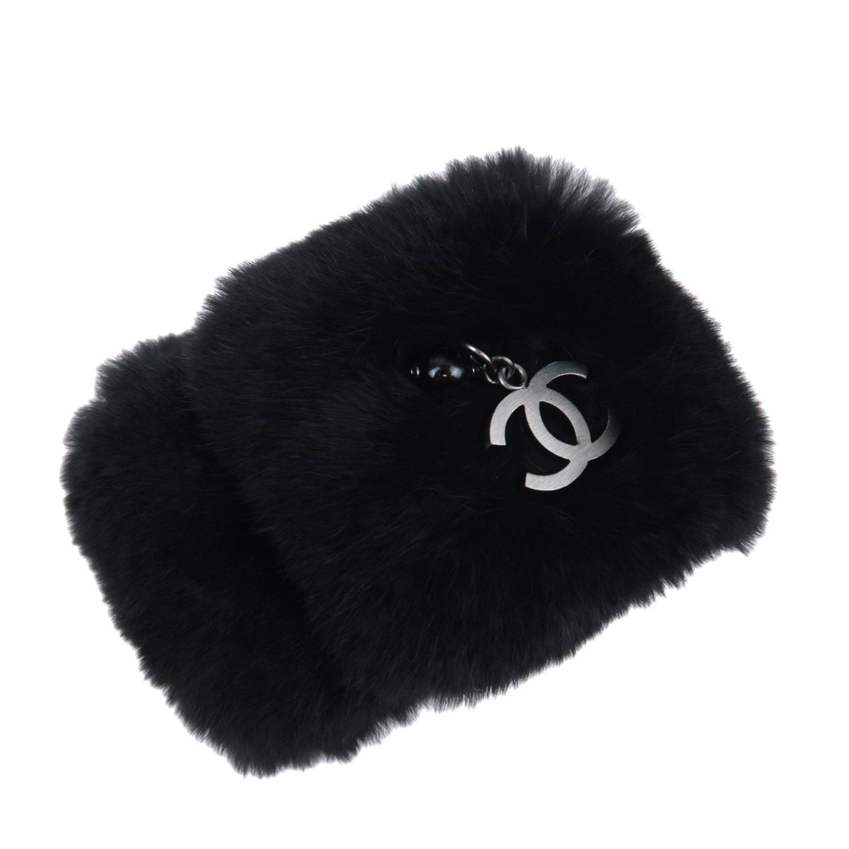 CHANEL Rabbit Lapin Fur Cuff Bracelet Bangle with CC Charm Black92720