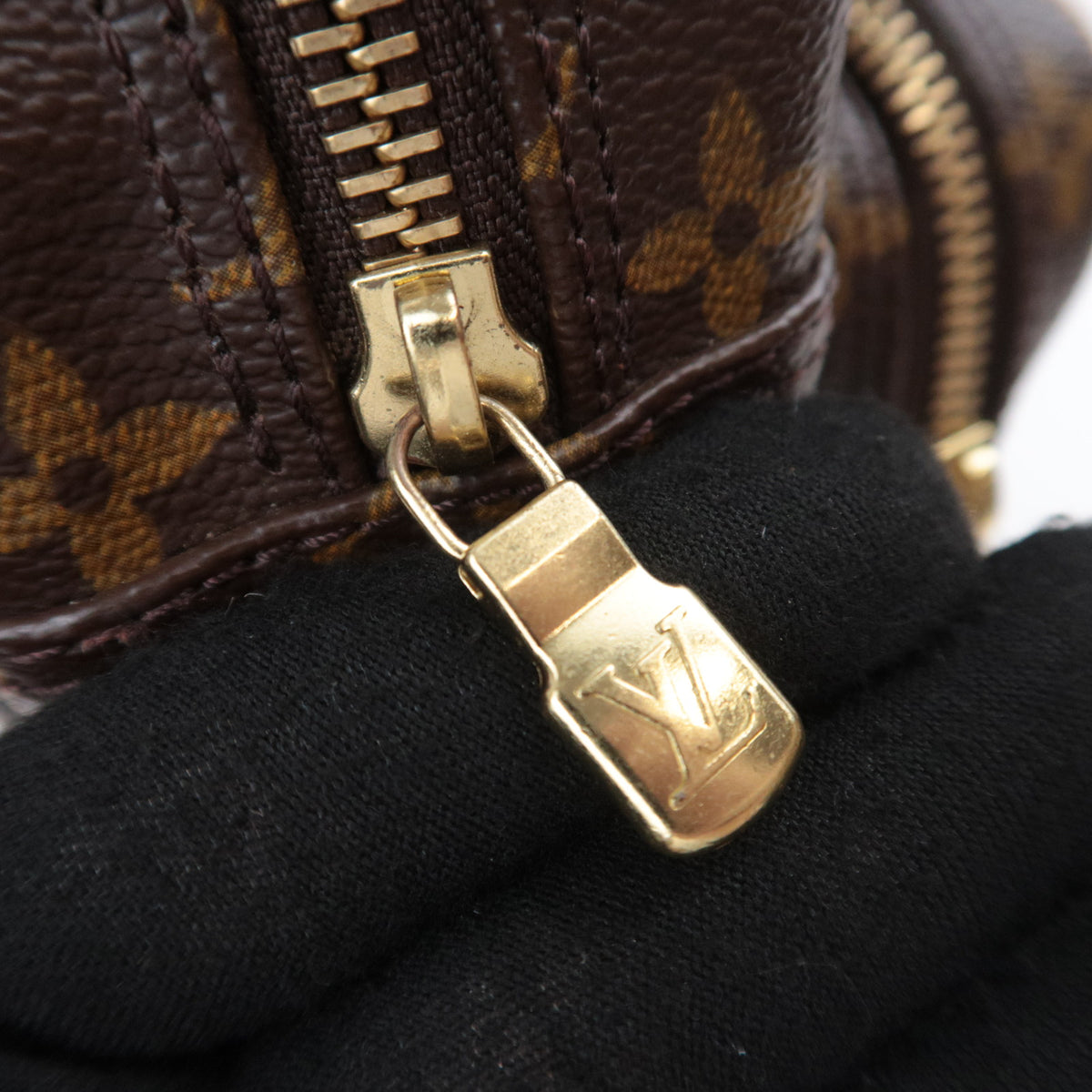 Louis Vuitton Monogram Nile Crossbody Bag M45244