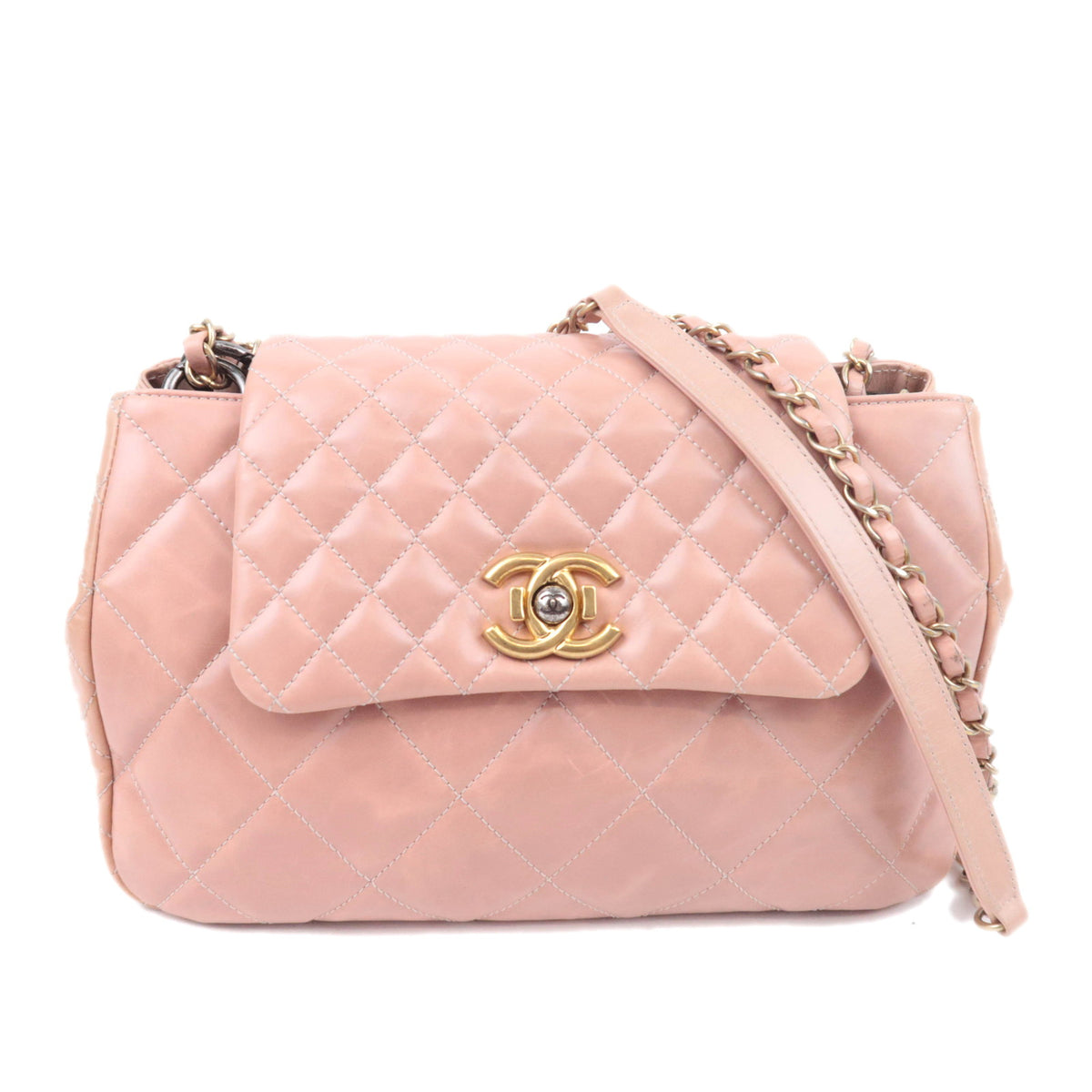 CHANEL Daily Walk Matelasse Pink Leather Flap Bag92810