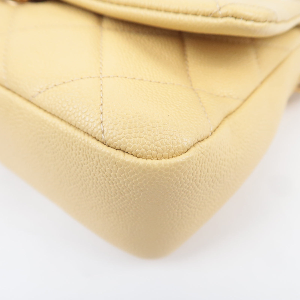 CHANEL Classic Chain Shoulder Bag Caviarskin