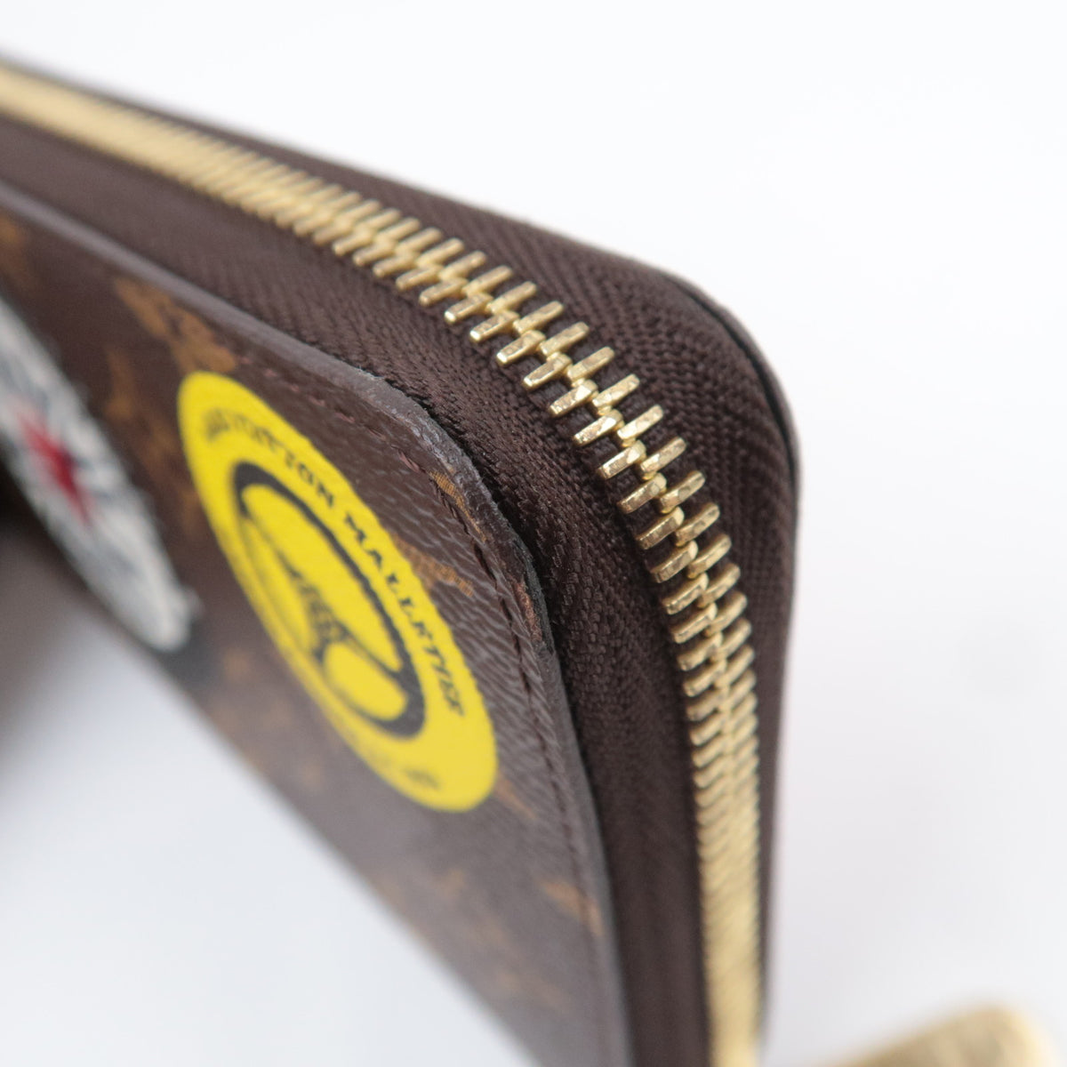 Louis Vuitton Monogram Sticker Zippy Wallet M62149