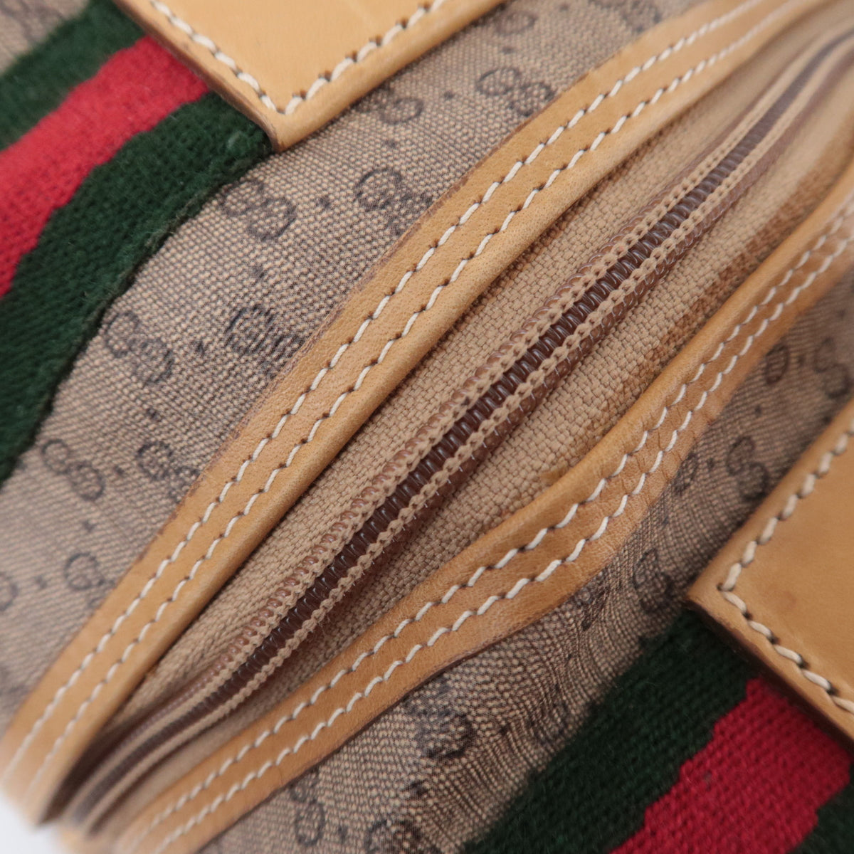 GUCCI Old Gucci Sherry Micro GG Boston Bag Beige 010.4863.39