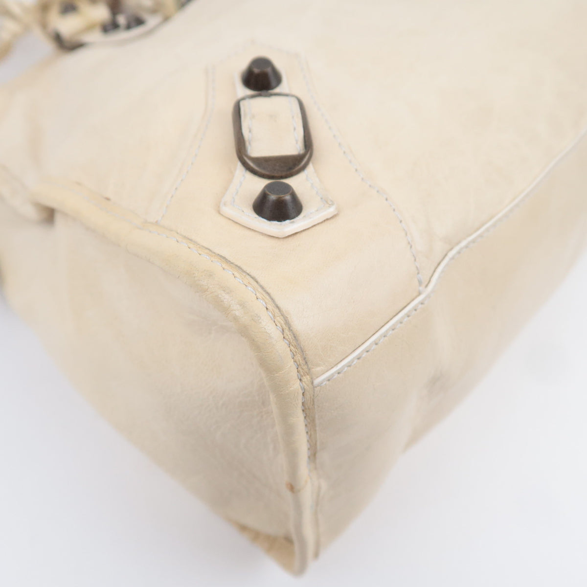 BALENCIAGA The City Leather Shoulder Bag Ivory 115748