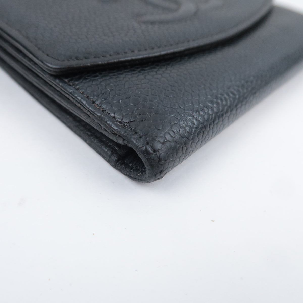 CHANEL Coco Mark Bi-Fold Wallet Caviarskin