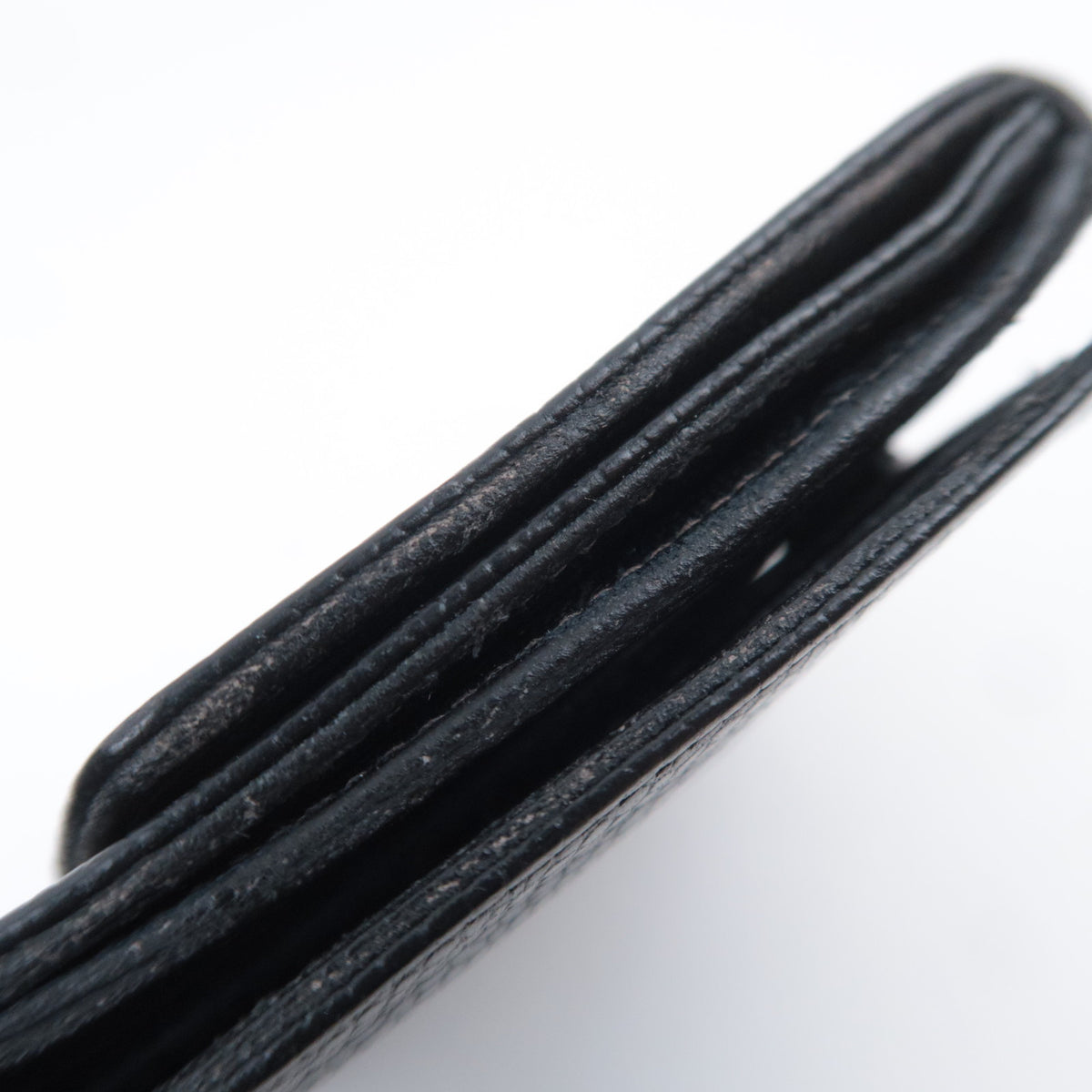 CHANEL Coco Mark Bi-Fold Wallet Caviarskin
