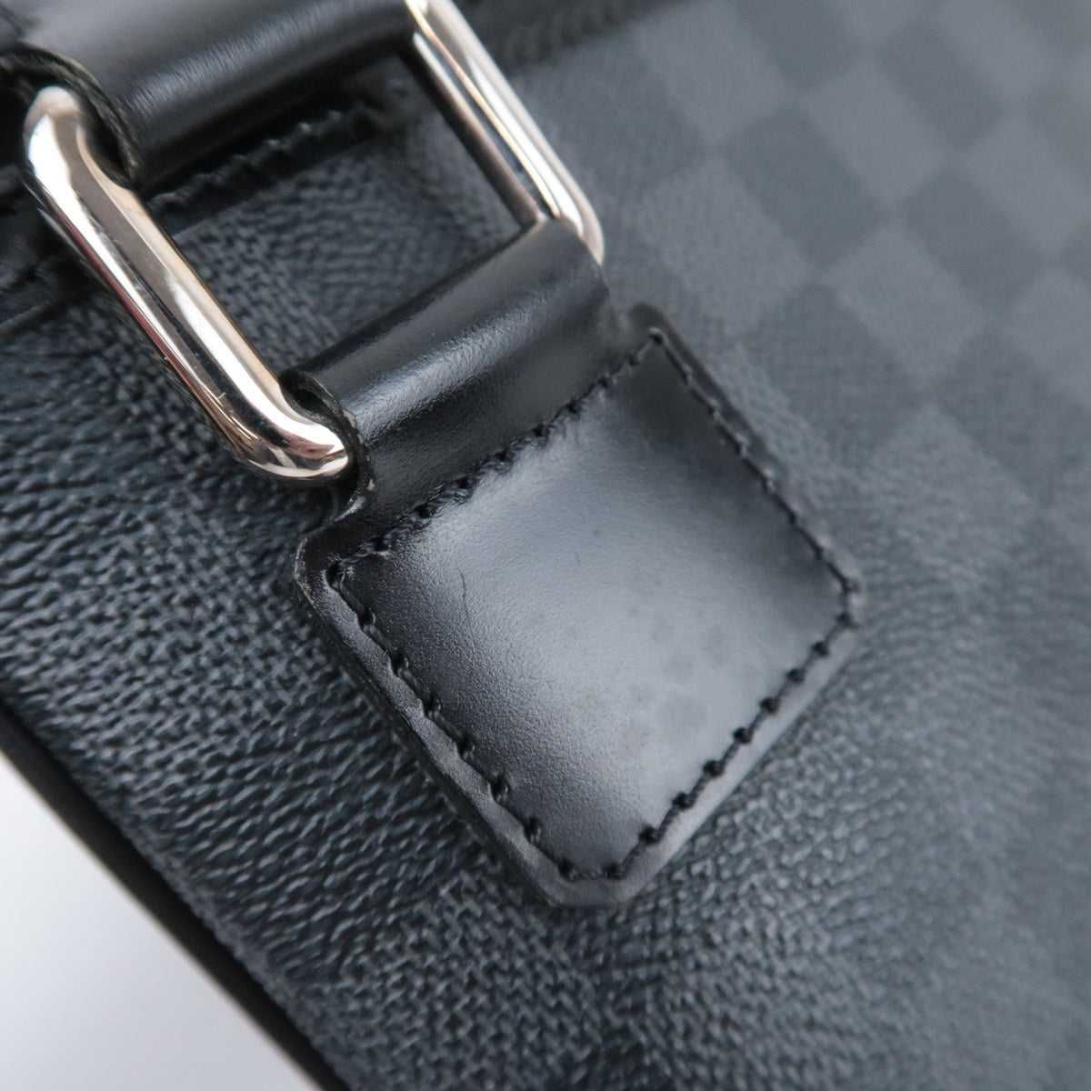 Louis Vuitton Damier Graphite Thomas Shoulder bag N58028