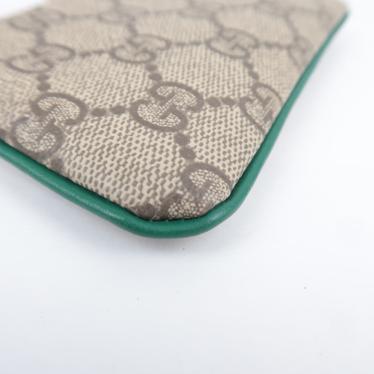 GUCCI Besties Clumsy Coin Case GG Supreme 855376