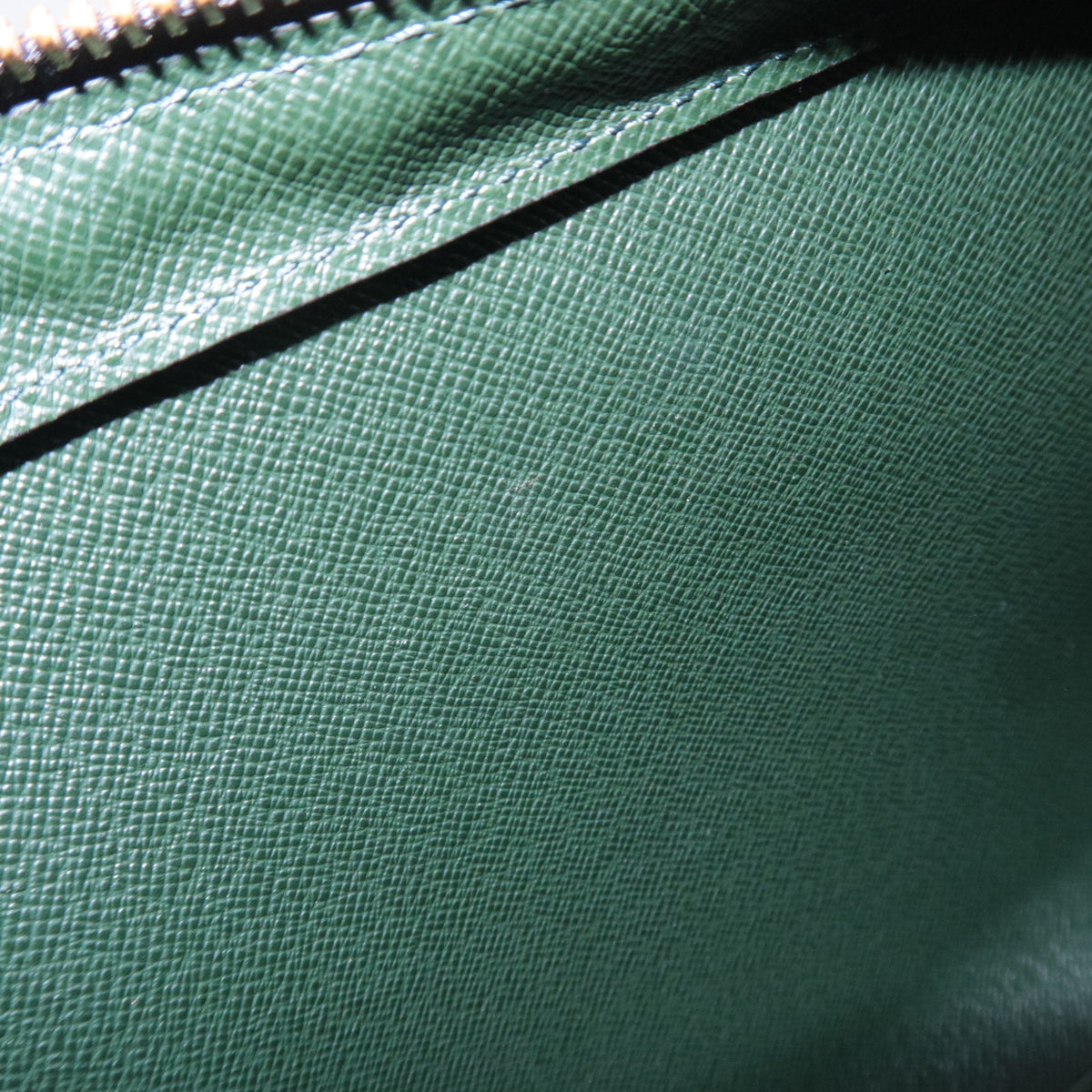 Louis Vuitton Taiga Baikal Clutch bag M30184