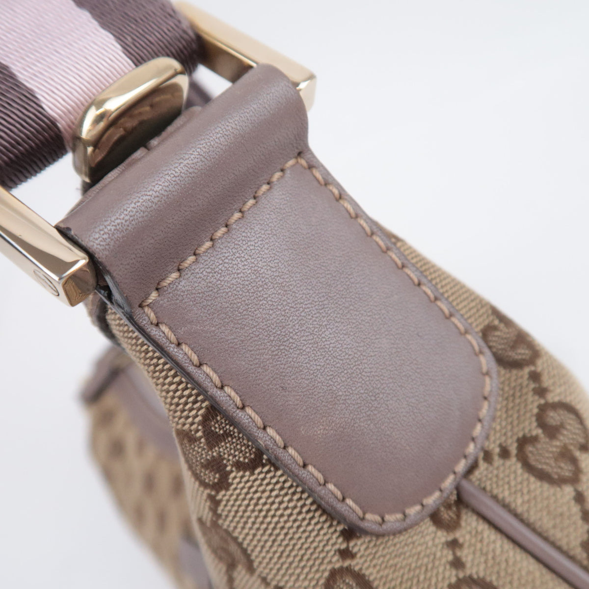 GUCCI GG Canvas Hobo Shoulder Bag 181092