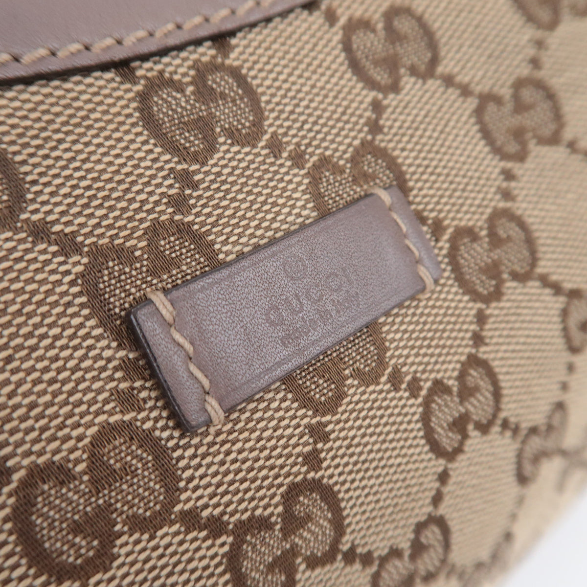 GUCCI GG Canvas Hobo Shoulder Bag 181092