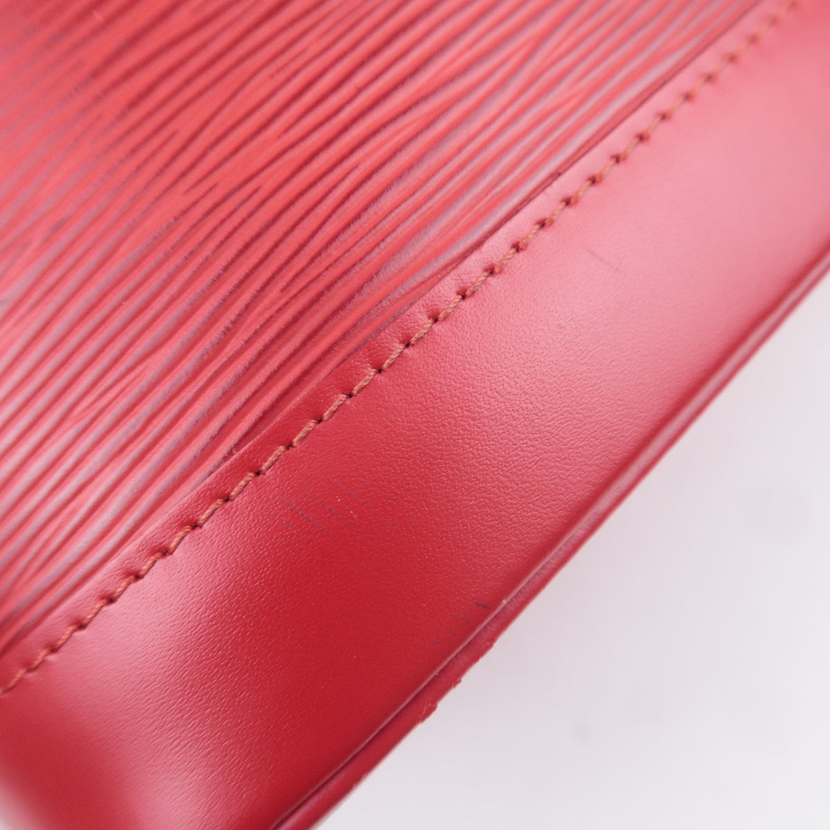 Louis Vuitton Epi Alma Handbag M52147