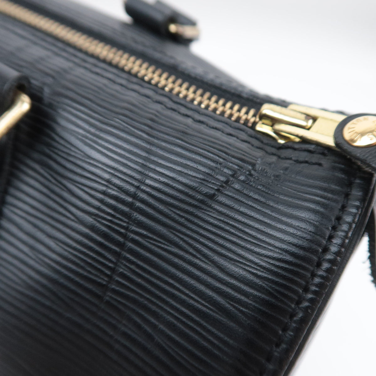 Louis Vuitton Epi Speedy 25 Handbag Noir M59032