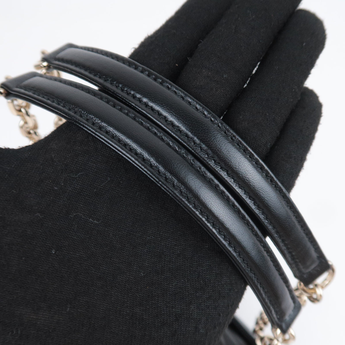 GUCCI GG Marmont Medium Chain Shoulder Bag 837267