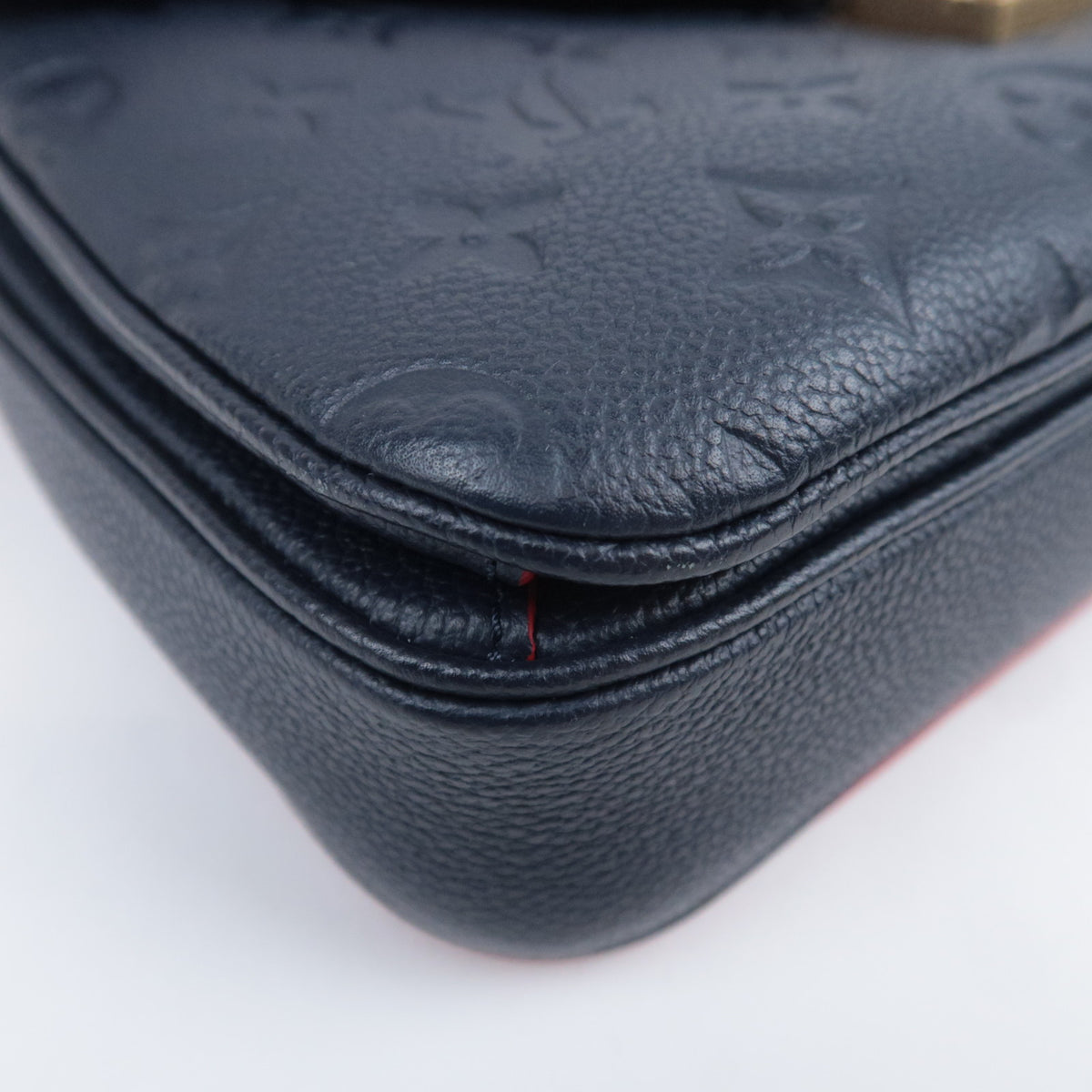 Louis Vuitton Monogram Empreinte Pochette Metis MM Marine Rouge M44071