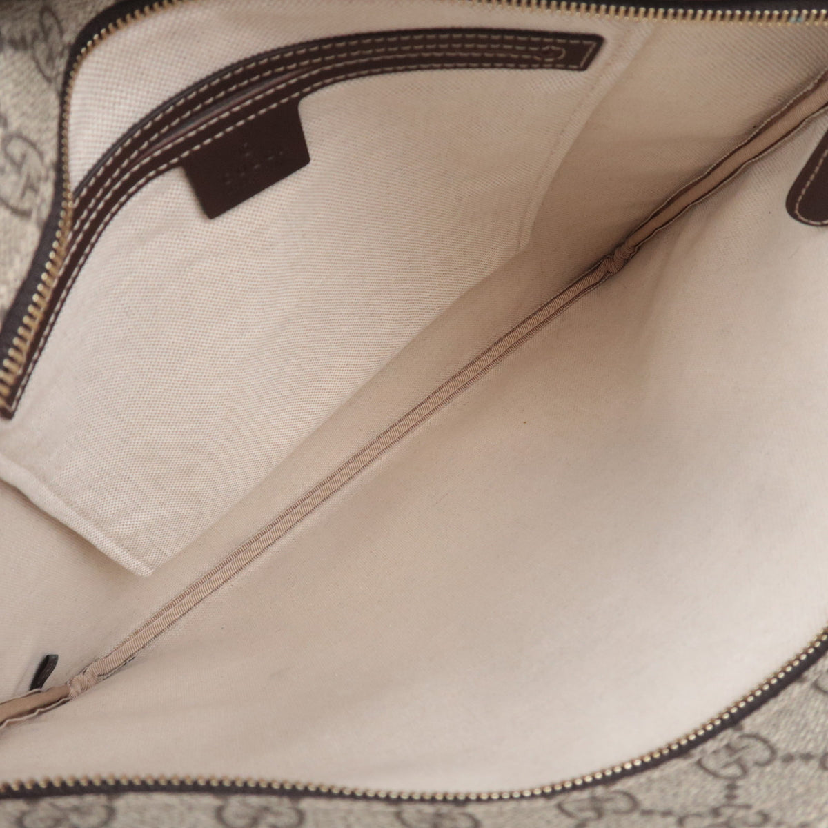 GUCCI GG Supreme Flat Shoulder Bag 201446