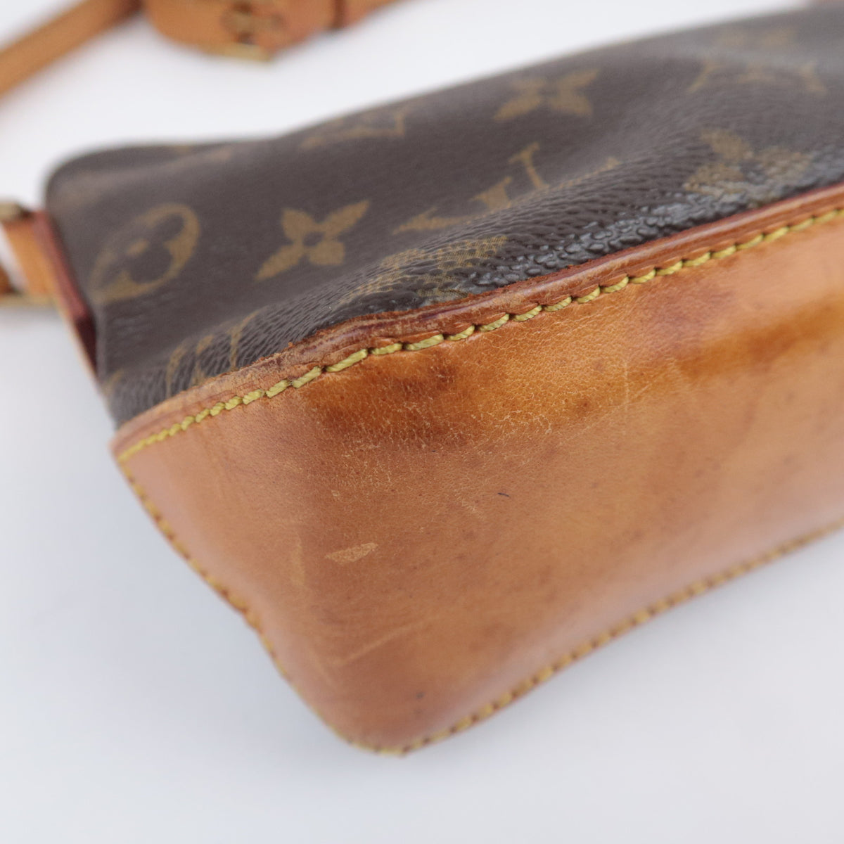 Louis Vuitton Monogram Trotter Crossbody Shoulder Bag M51240
