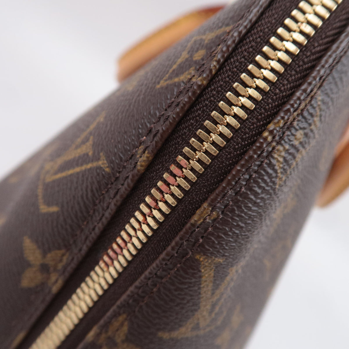 Louis Vuitton Monogram Alma Handbag M51130