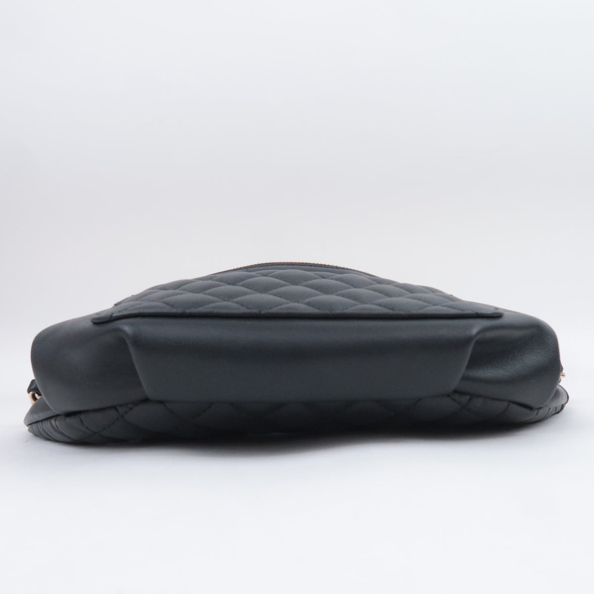 CHANEL Matelasse Chain Body Bag Lambskin