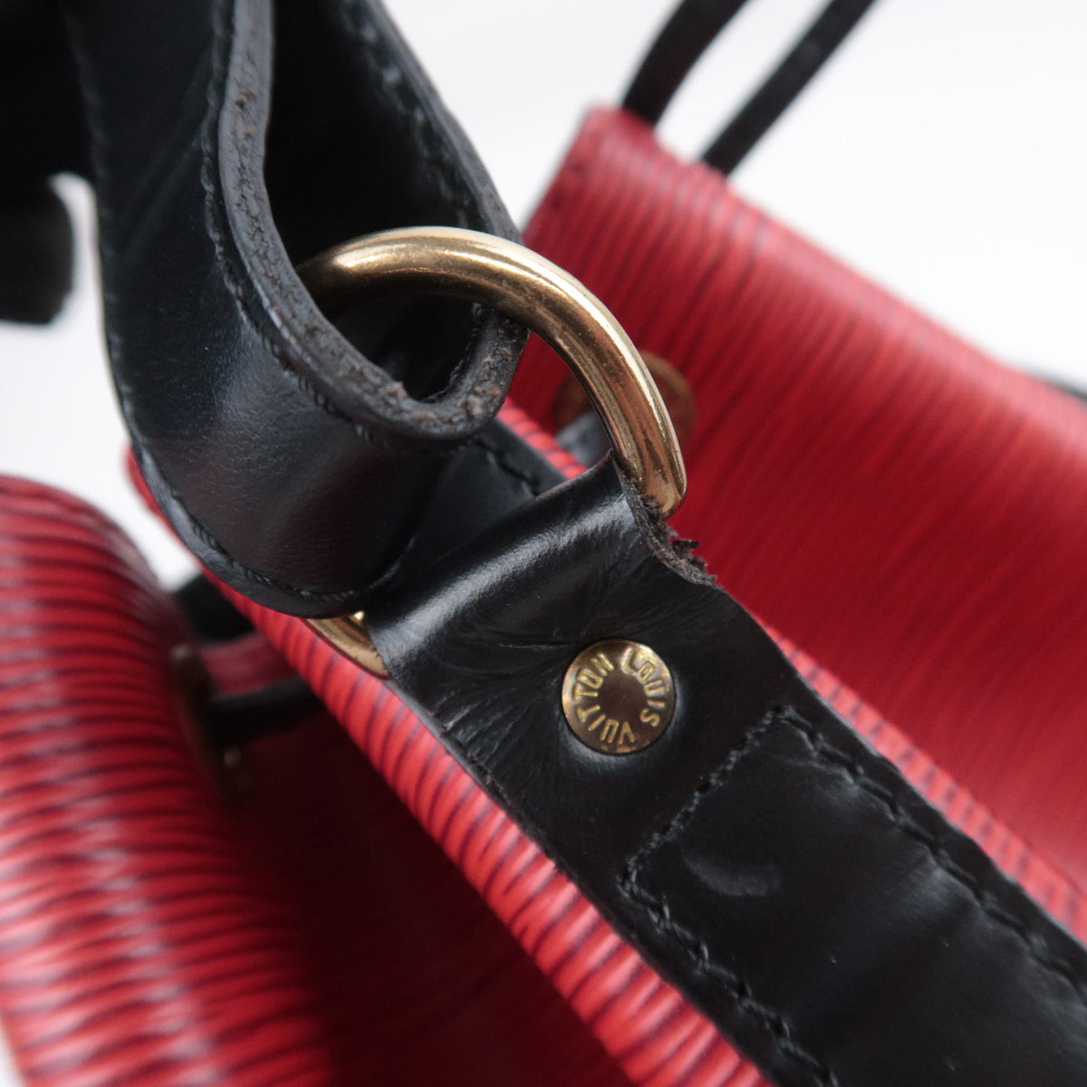 Louis Vuitton Epi Petit Noe two tone Bag Castilian Red / Noir M44172